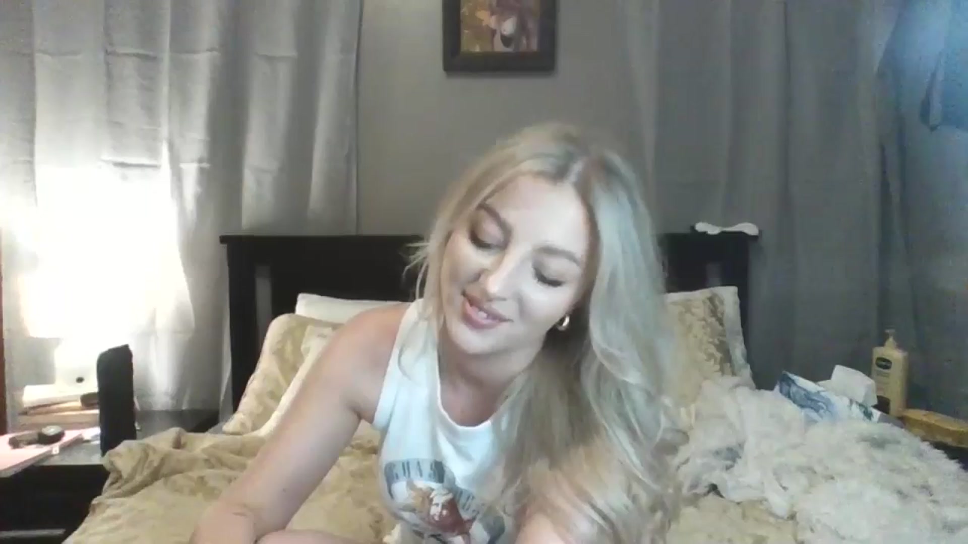 Gallery image thumbnail from GoddessAbbyJo's myfreecams stream on, 05/31/2024, 12:59 image 19 of 20