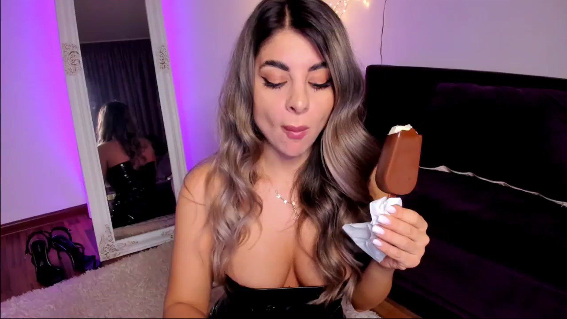 Gallery image thumbnail from GoddessAphrodite's myfreecams stream on, 05/02/2026, 01:34 image 19 of 20