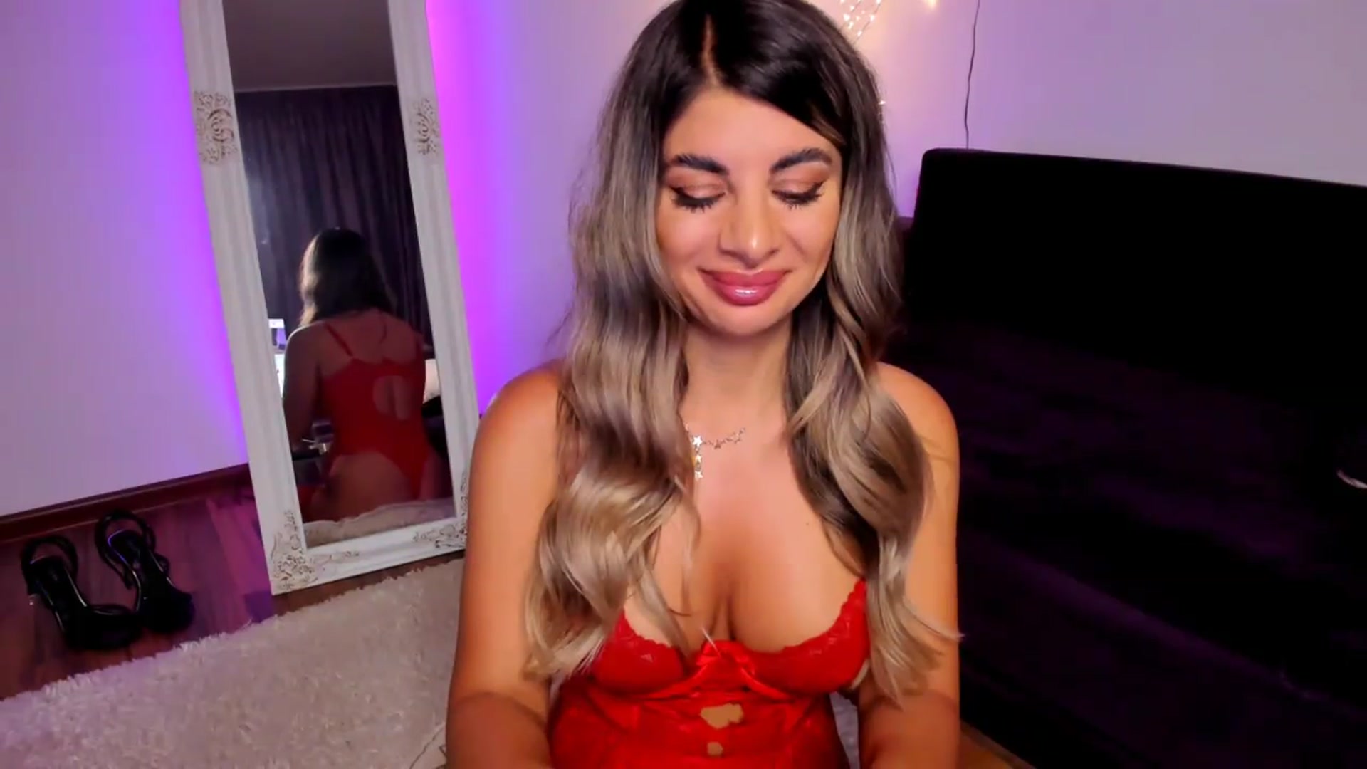 Gallery image thumbnail from GoddessAphrodite's myfreecams stream on, 05/17/2026, 24:01 image 19 of 20