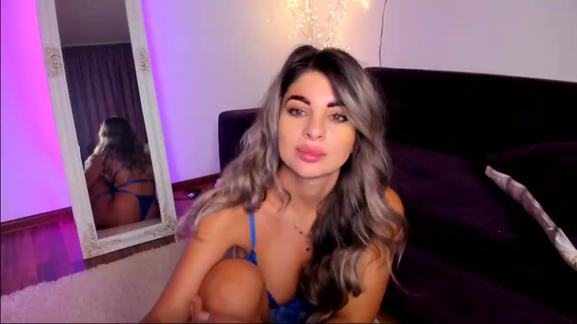Gallery image thumbnail from GoddessAphrodite's myfreecams stream on, 05/23/2026, 04:45 image 17 of 20
