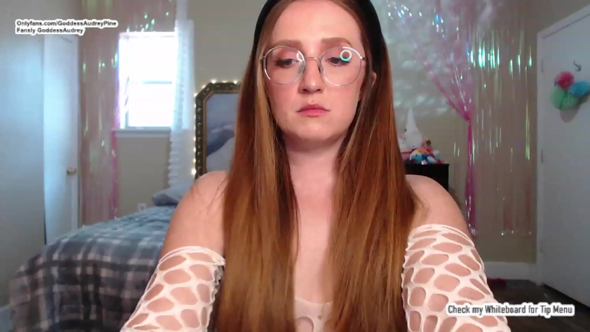 Gallery image thumbnail from GoddessAudrey's myfreecams stream on, 04/16/2023, 15:45 image 1 of 20