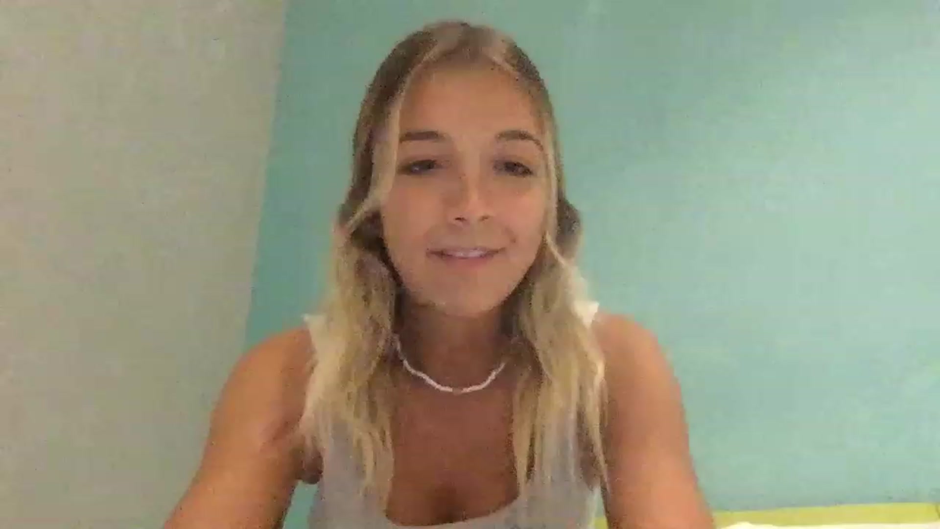 Gallery image thumbnail from GoddessAzara's myfreecams stream on, 11/27/2022, 19:15 image 18 of 20