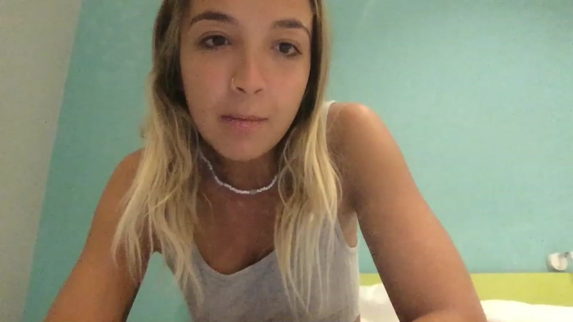 Gallery image thumbnail from GoddessAzara's myfreecams stream on, 11/27/2022, 19:38 image 12 of 20