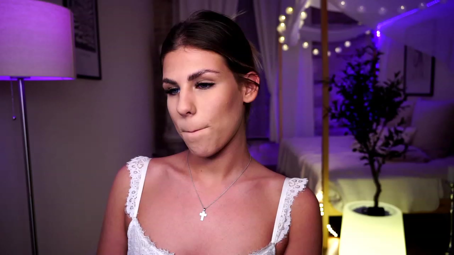 Gallery image thumbnail from GoddessBbby's myfreecams stream on, 11/26/2022, 17:08 image 2 of 20