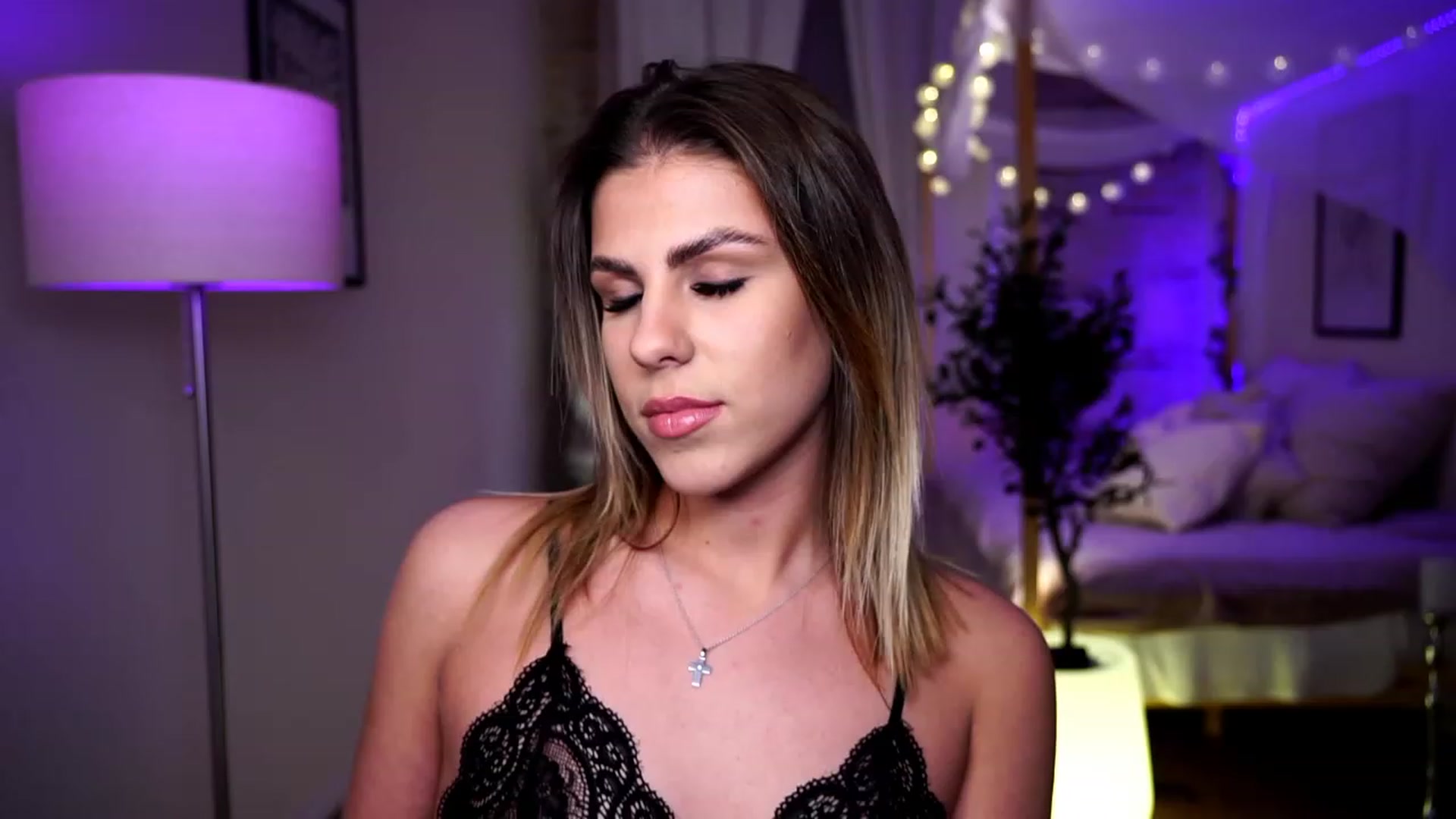 Gallery image thumbnail from GoddessBbby's myfreecams stream on, 12/01/2022, 19:31 image 12 of 20