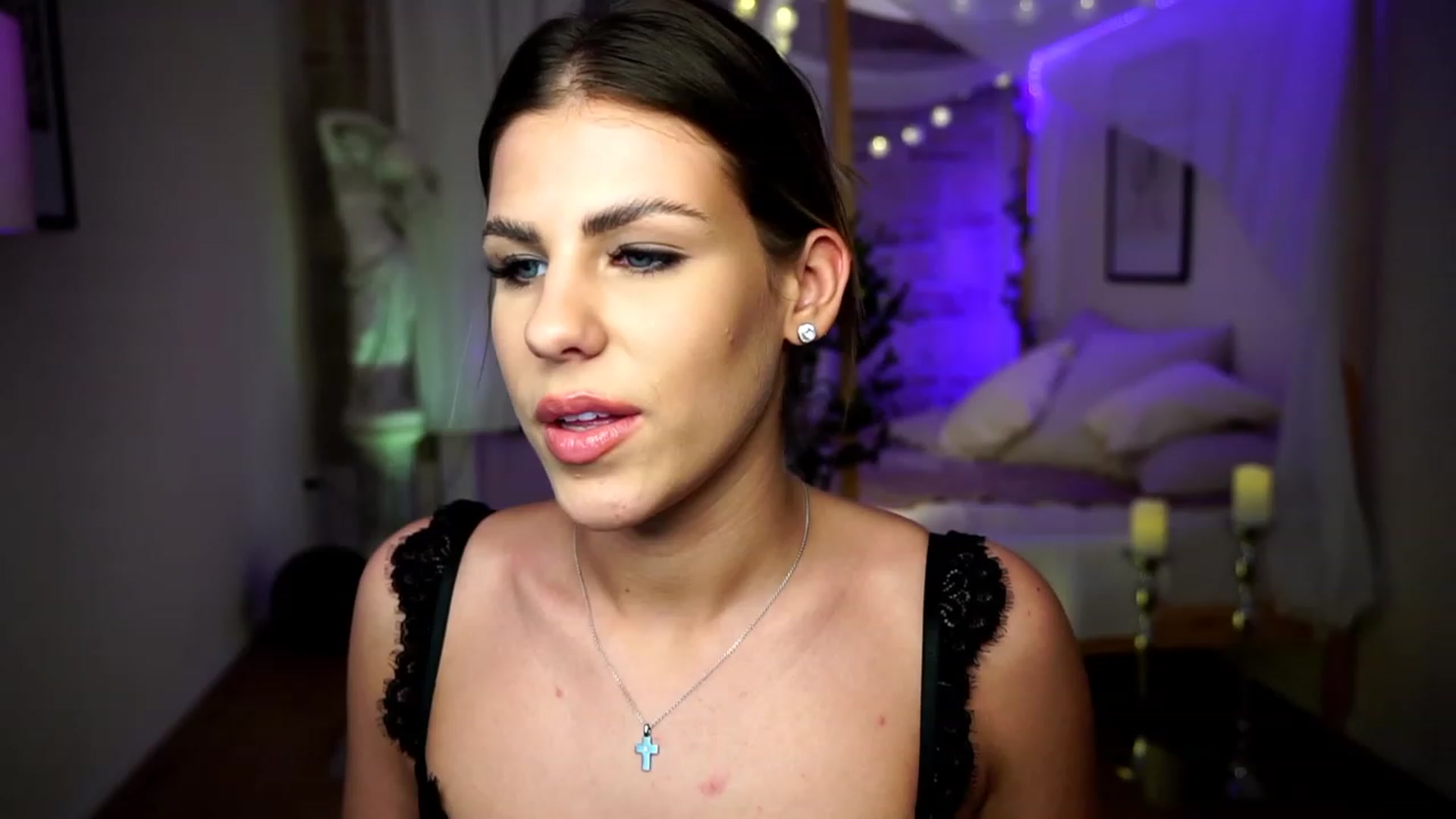 Gallery image thumbnail from GoddessBbby's myfreecams stream on, 12/06/2022, 22:38 image 17 of 20