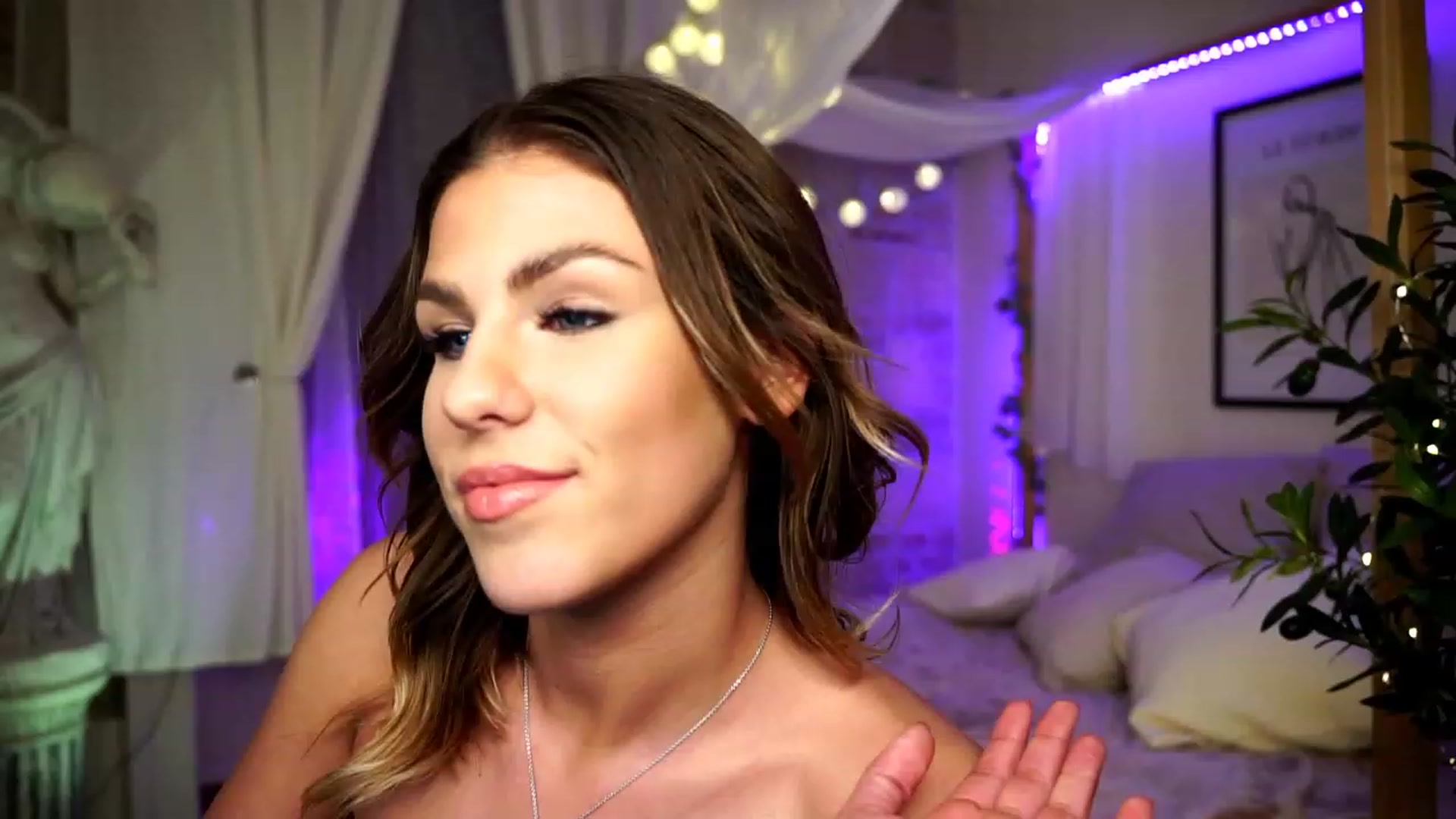 Gallery image thumbnail from GoddessBbby's myfreecams stream on, 12/16/2022, 20:20 image 1 of 20