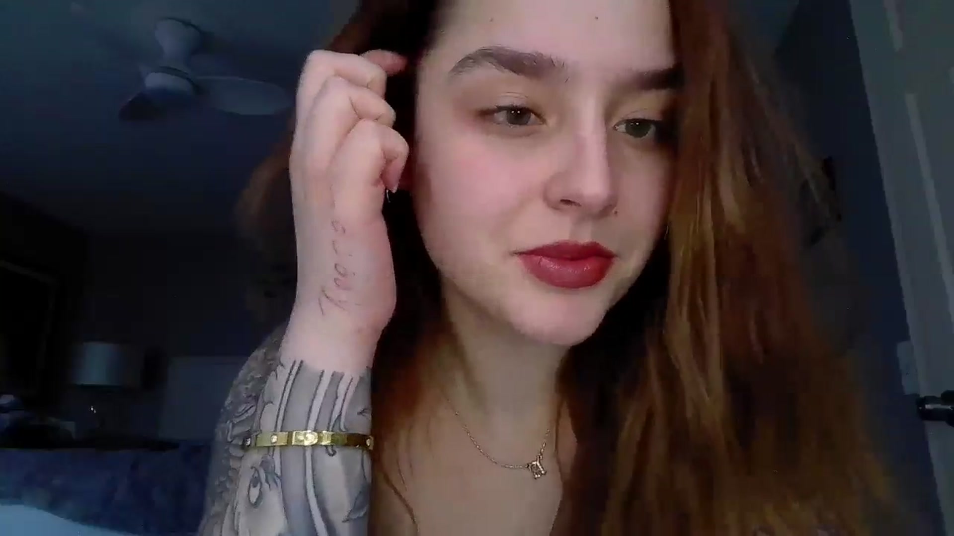 Gallery image thumbnail from GoddessGianna's myfreecams stream on, 03/04/2025, 15:59 image 9 of 20