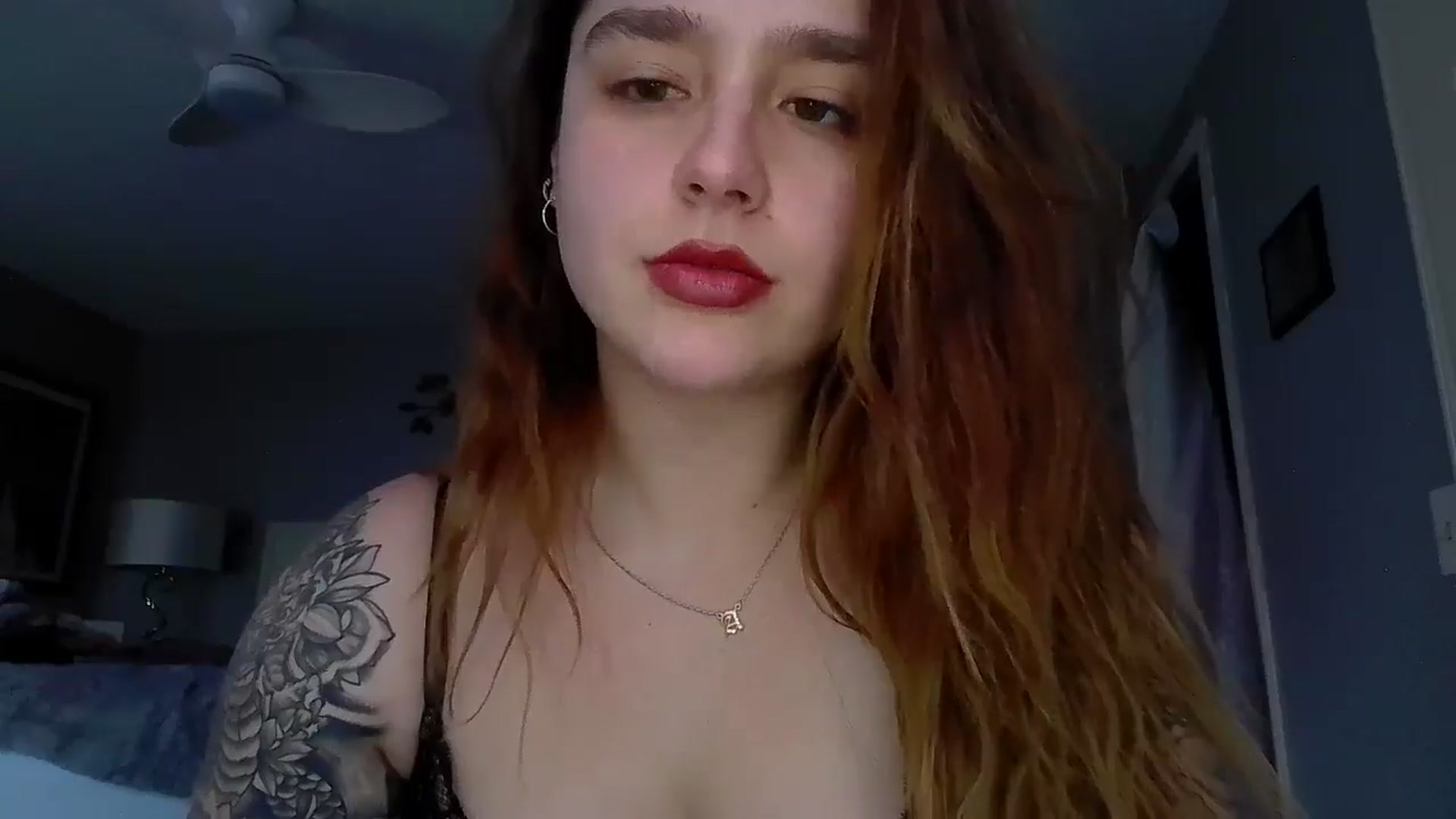 Gallery image thumbnail from GoddessGianna's myfreecams stream on, 03/04/2025, 15:59 image 7 of 20