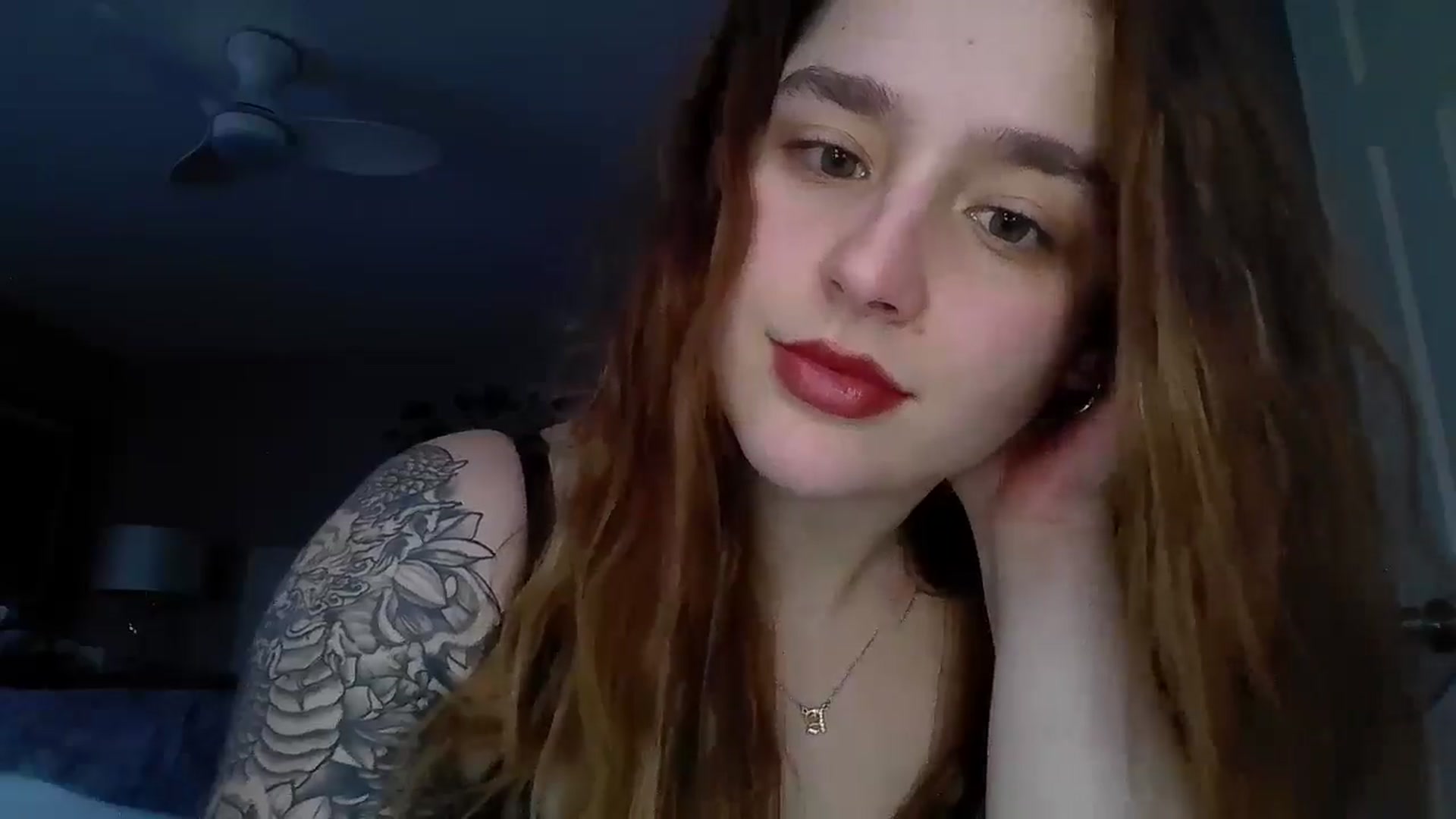 Gallery image thumbnail from GoddessGianna's myfreecams stream on, 03/04/2025, 15:59 image 14 of 20