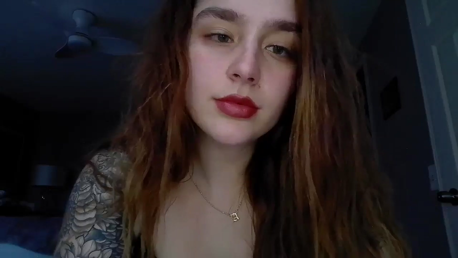 Gallery image thumbnail from GoddessGianna's myfreecams stream on, 03/04/2025, 15:59 image 18 of 20