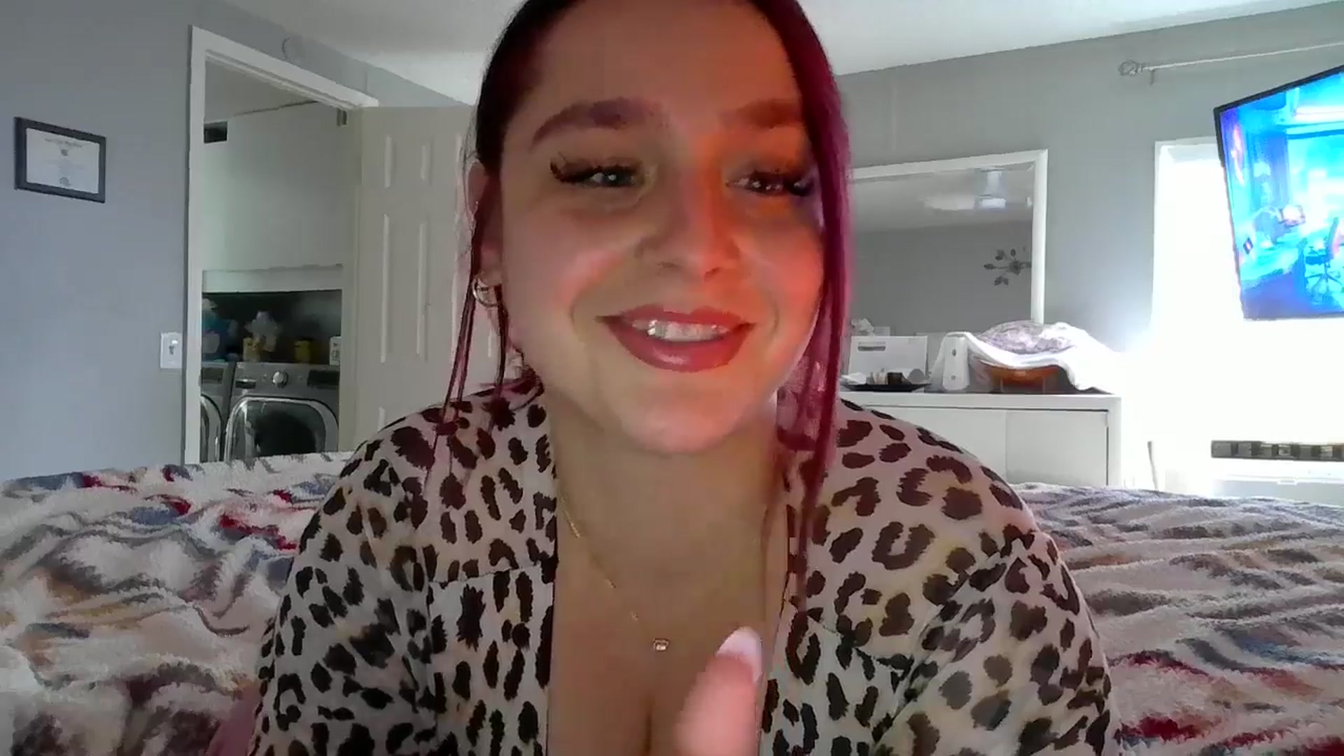 Gallery image thumbnail from GoddessGianna's myfreecams stream on, 03/31/2025, 15:31 image 11 of 20