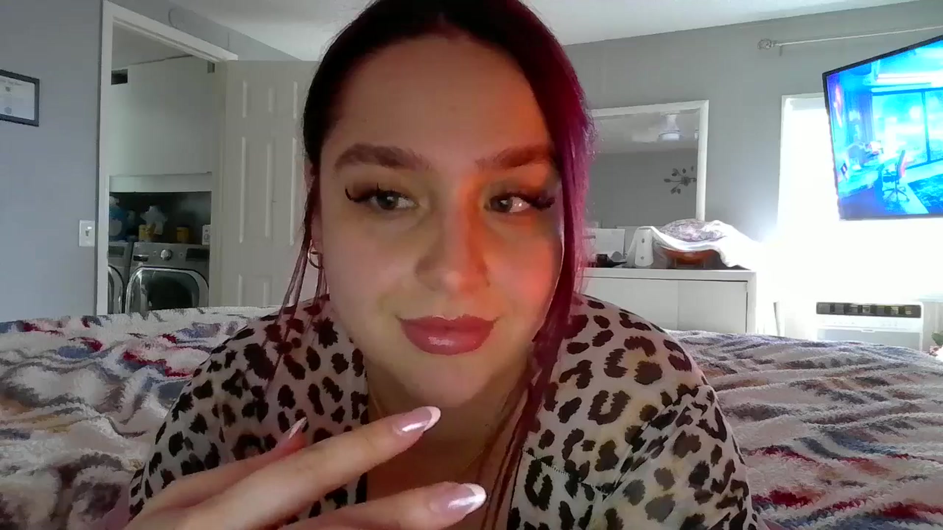 Gallery image thumbnail from GoddessGianna's myfreecams stream on, 03/31/2025, 15:31 image 13 of 20