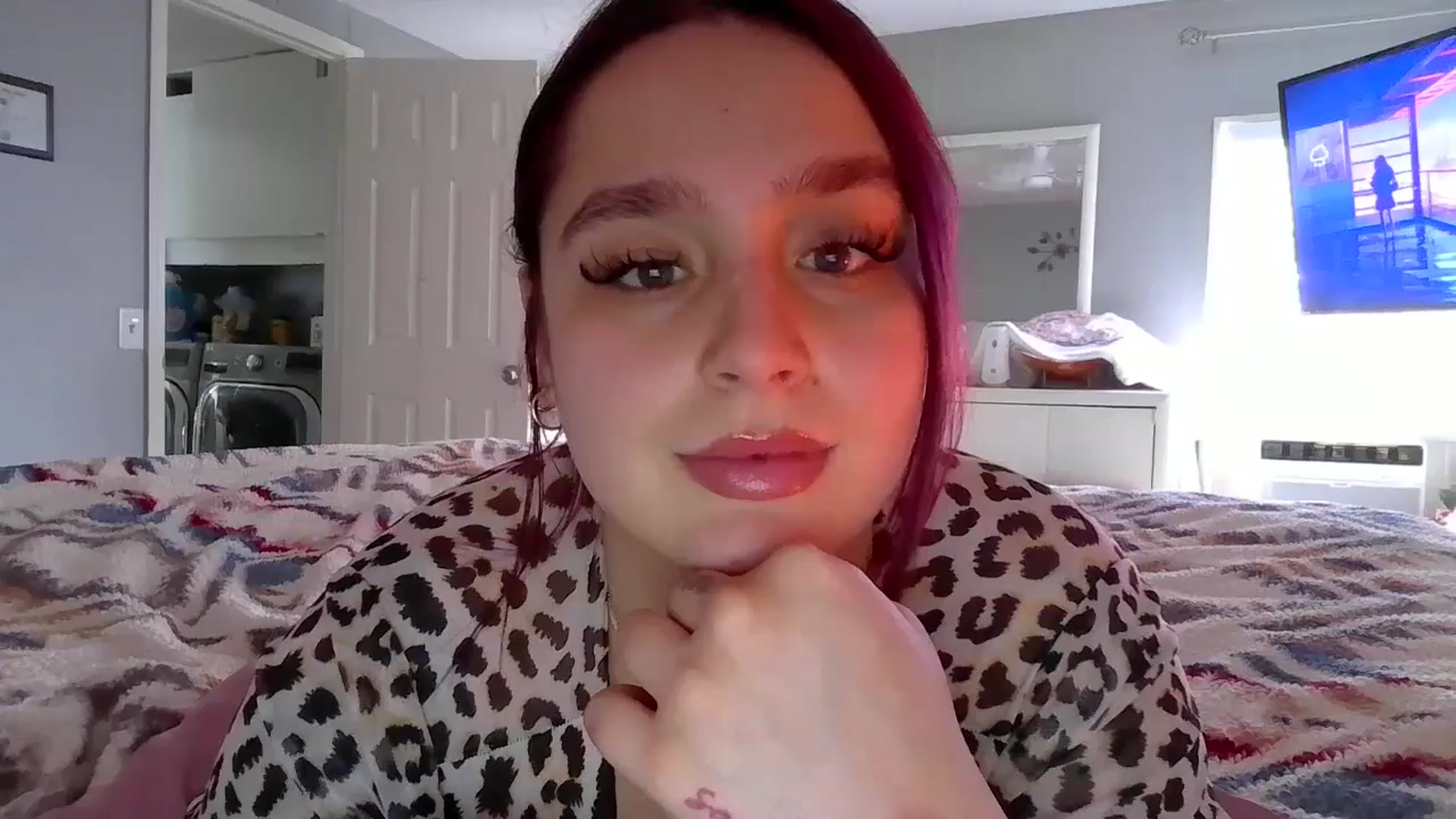 Gallery image thumbnail from GoddessGianna's myfreecams stream on, 03/31/2025, 16:01 image 6 of 20