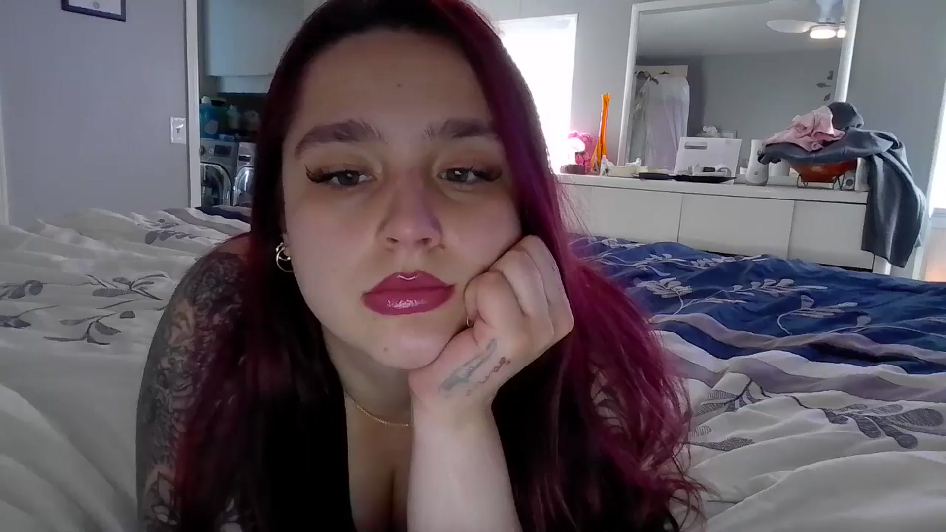Gallery image thumbnail from GoddessGianna's myfreecams stream on, 04/10/2025, 14:35 image 19 of 20