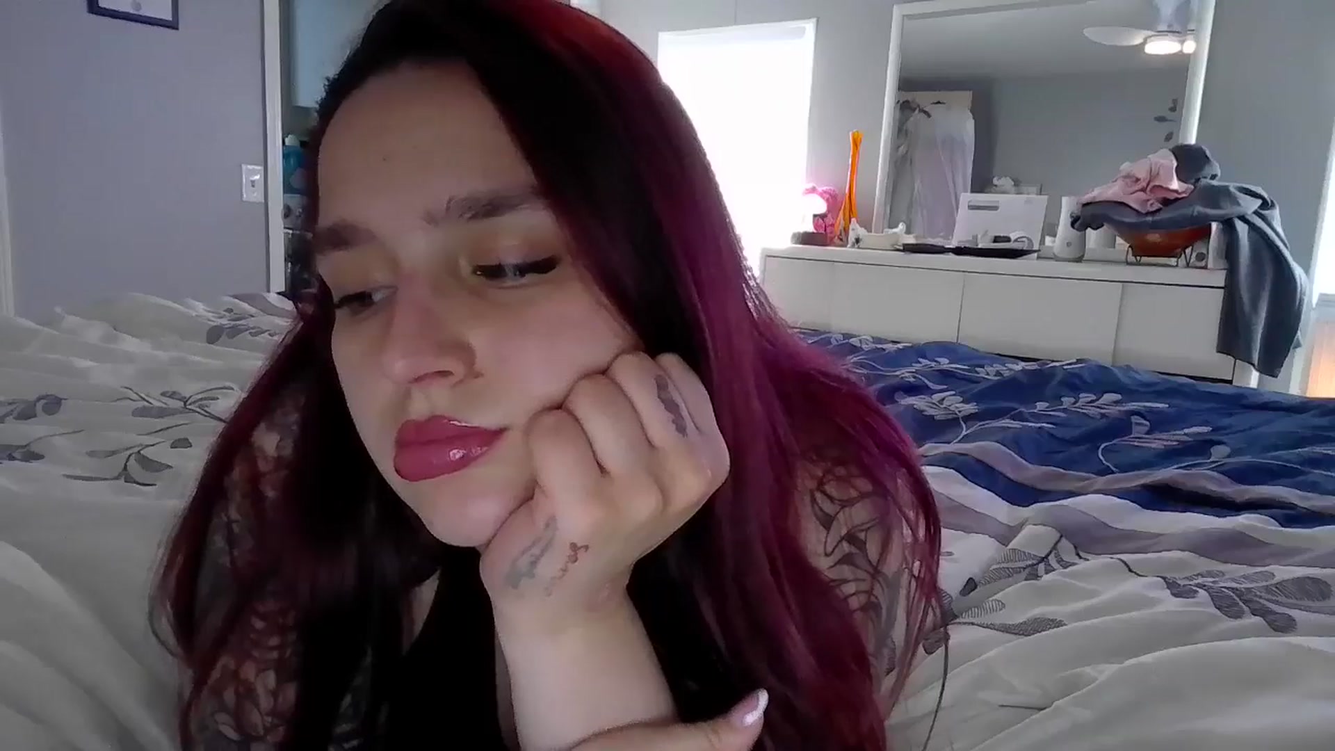 Gallery image thumbnail from GoddessGianna's myfreecams stream on, 04/10/2025, 14:35 image 18 of 20