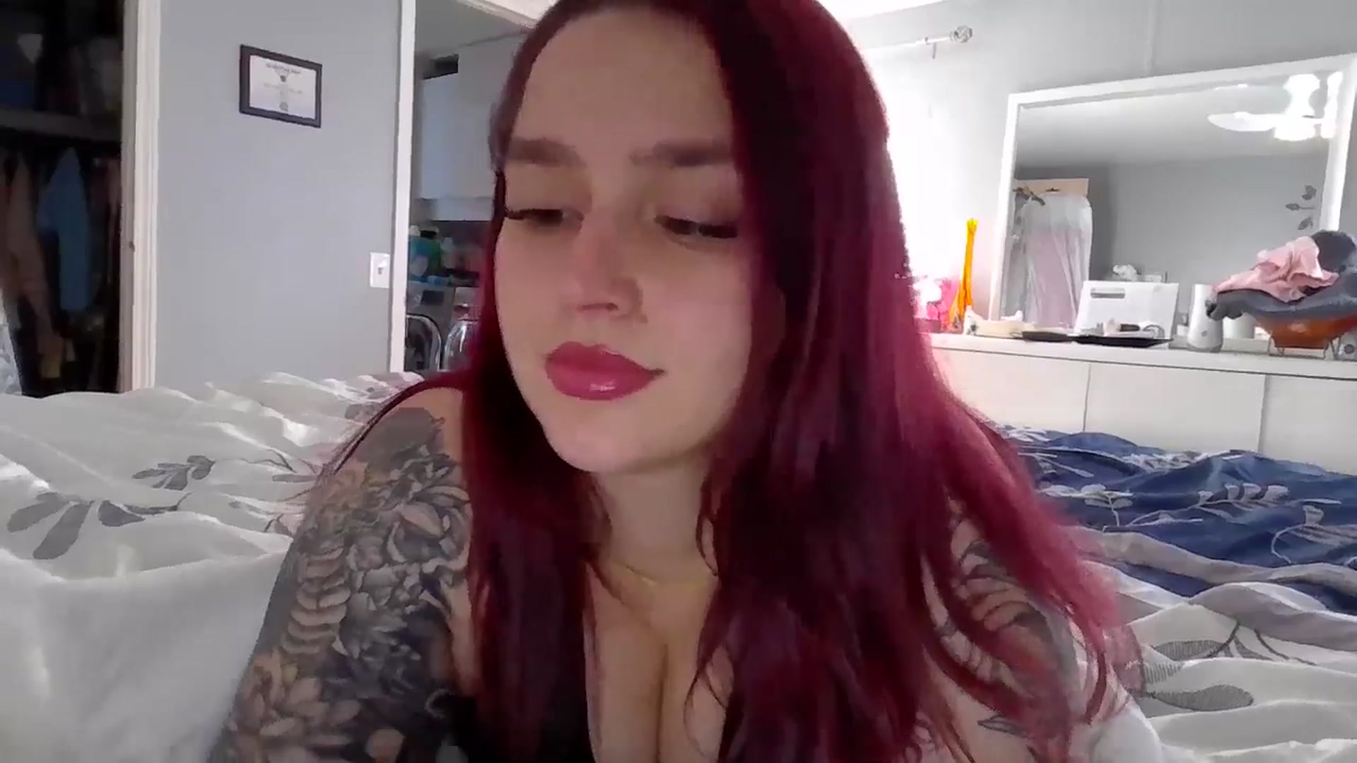 Gallery image thumbnail from GoddessGianna's myfreecams stream on, 04/10/2025, 14:53 image 17 of 20