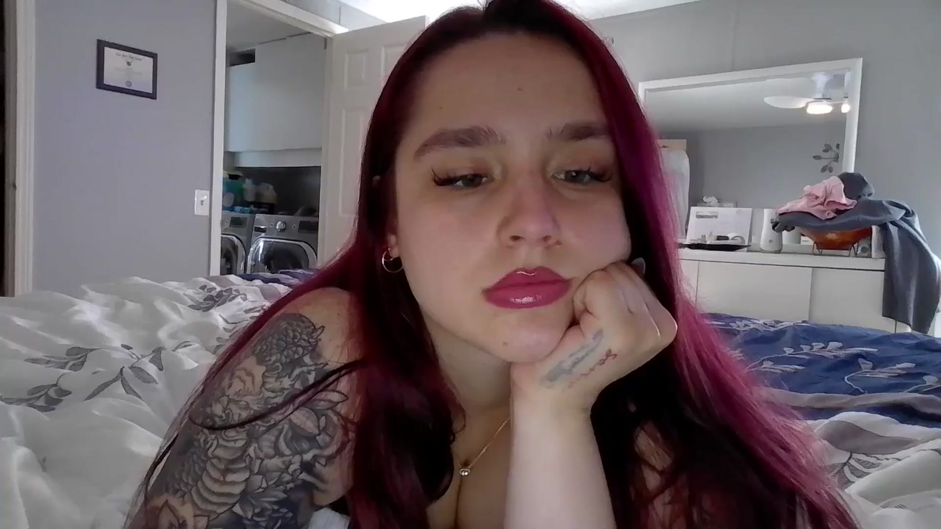 Gallery image thumbnail from GoddessGianna's myfreecams stream on, 04/10/2025, 15:59 image 3 of 20