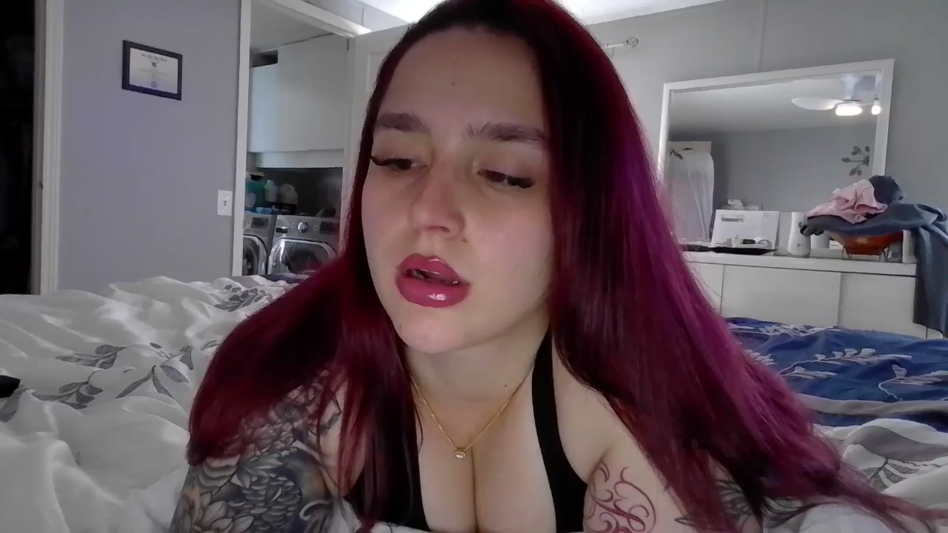 Gallery image thumbnail from GoddessGianna's myfreecams stream on, 04/10/2025, 15:59 image 18 of 20