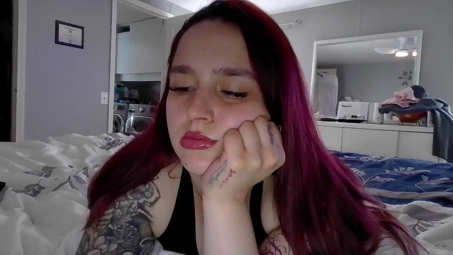 Gallery image thumbnail from GoddessGianna's myfreecams stream on, 04/10/2025, 15:59 image 14 of 20