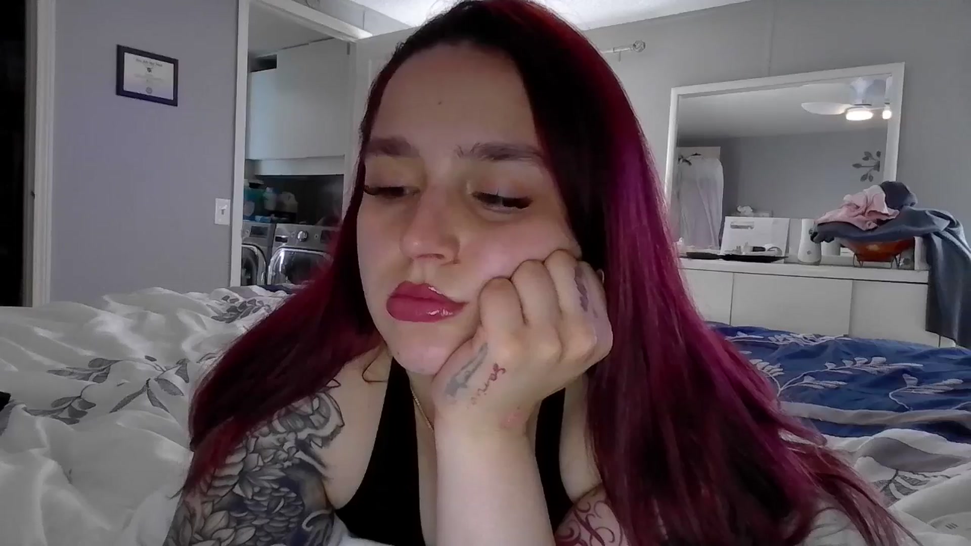 Gallery image thumbnail from GoddessGianna's myfreecams stream on, 04/10/2025, 15:59 image 13 of 20