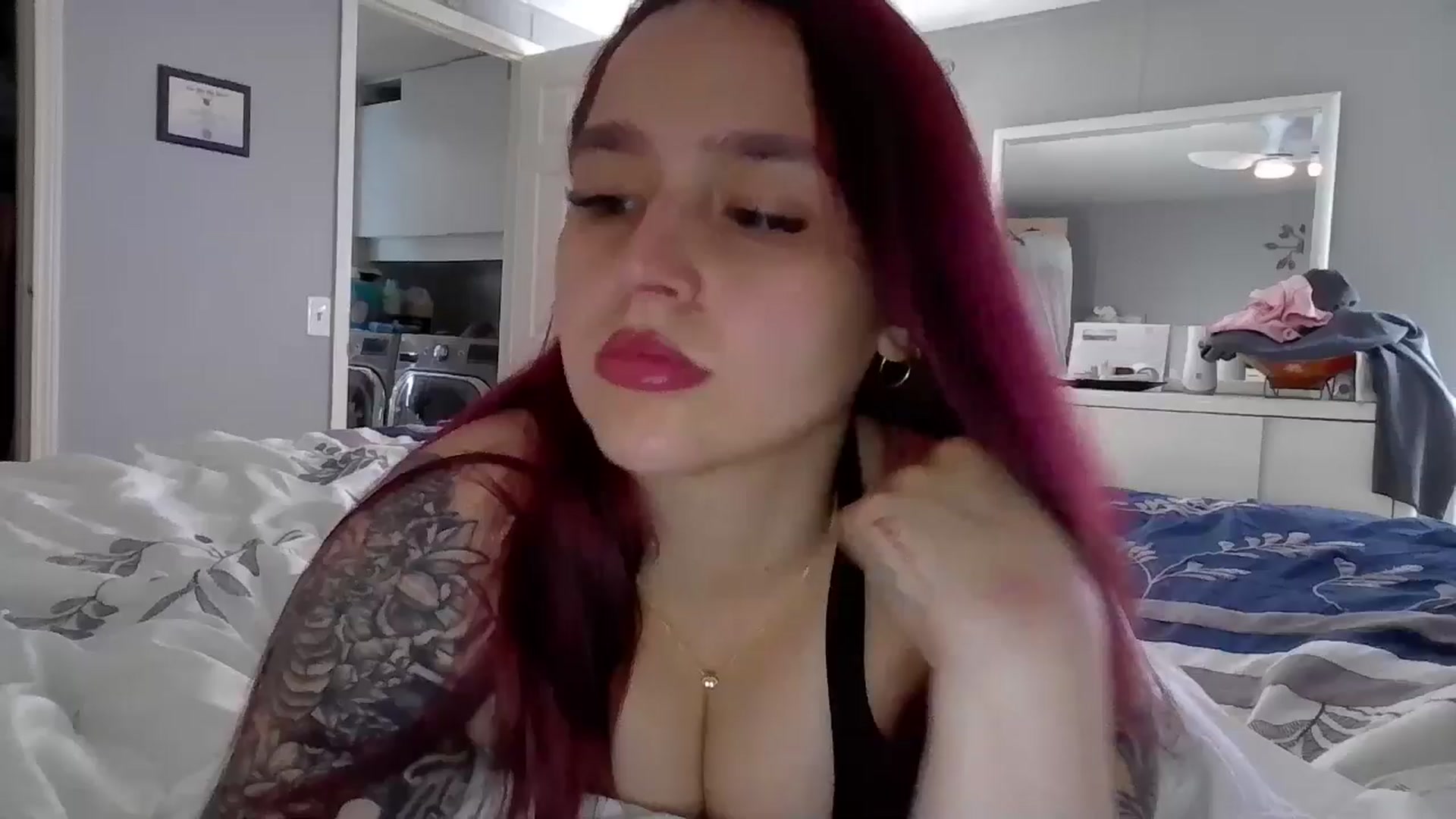 Gallery image thumbnail from GoddessGianna's myfreecams stream on, 04/10/2025, 15:59 image 1 of 20