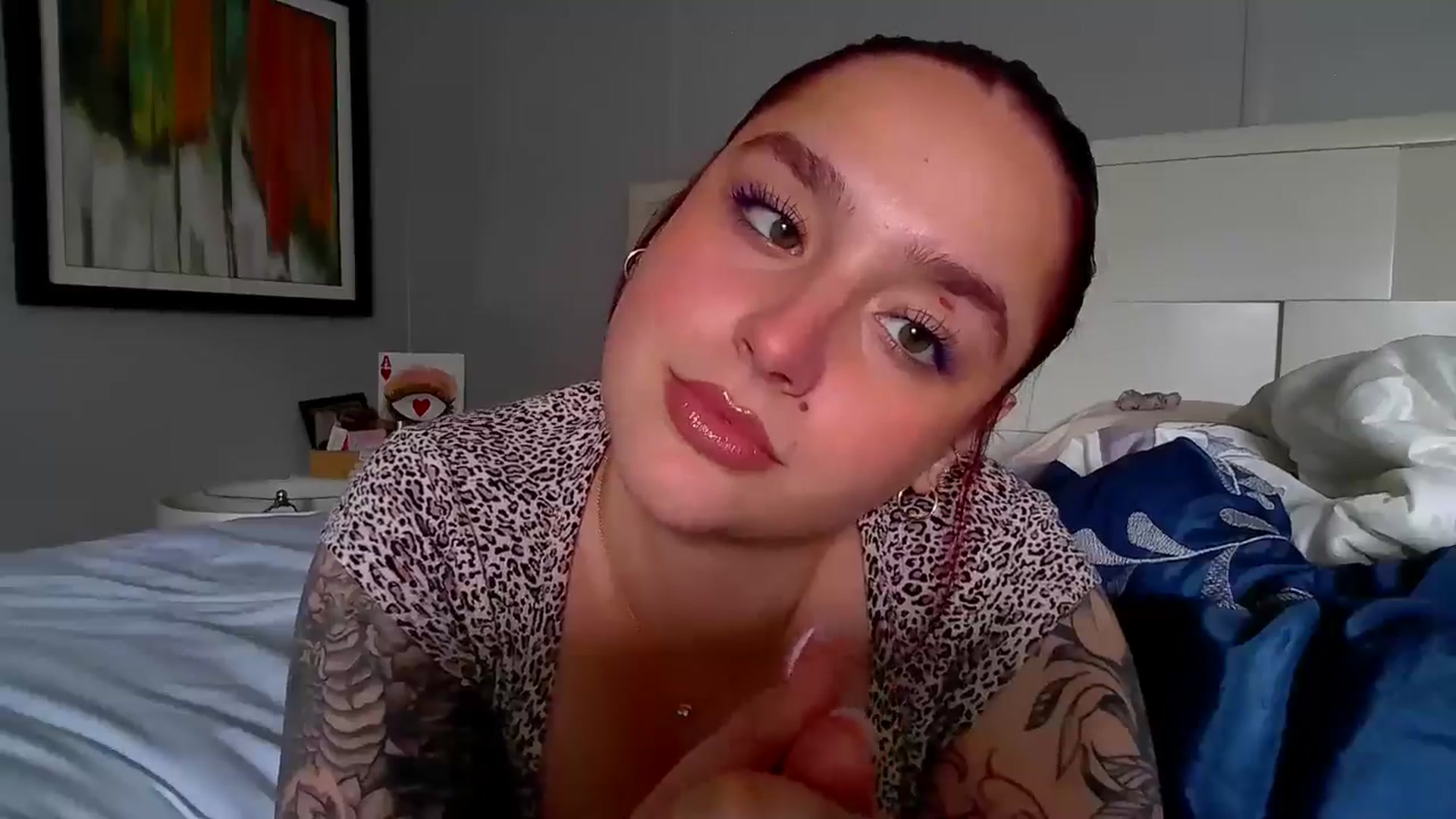 Gallery image thumbnail from GoddessGianna's myfreecams stream on, 04/15/2025, 17:12 image 2 of 20
