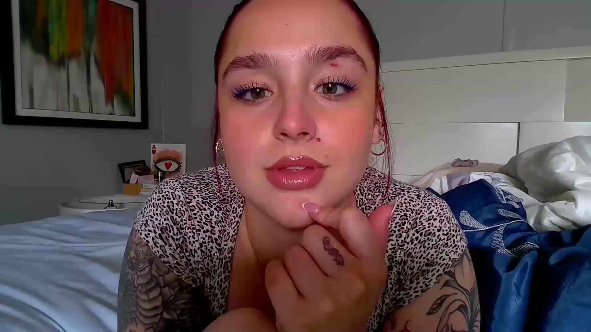 Gallery image thumbnail from GoddessGianna's myfreecams stream on, 04/15/2025, 17:12 image 5 of 20