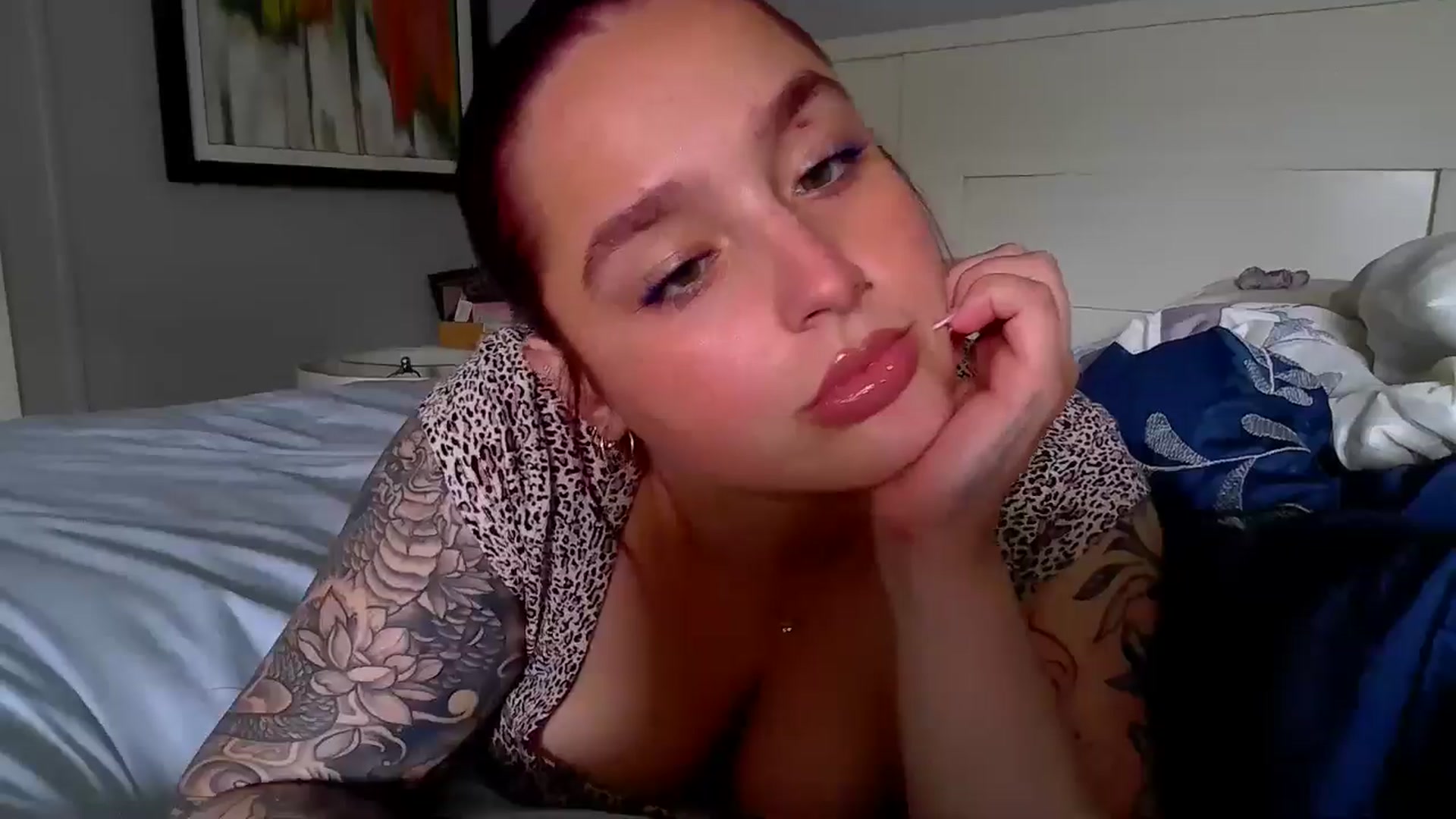 Gallery image thumbnail from GoddessGianna's myfreecams stream on, 04/15/2025, 17:12 image 19 of 20