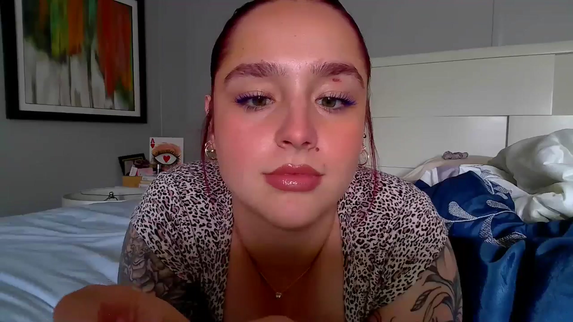 Gallery image thumbnail from GoddessGianna's myfreecams stream on, 04/15/2025, 17:12 image 6 of 20
