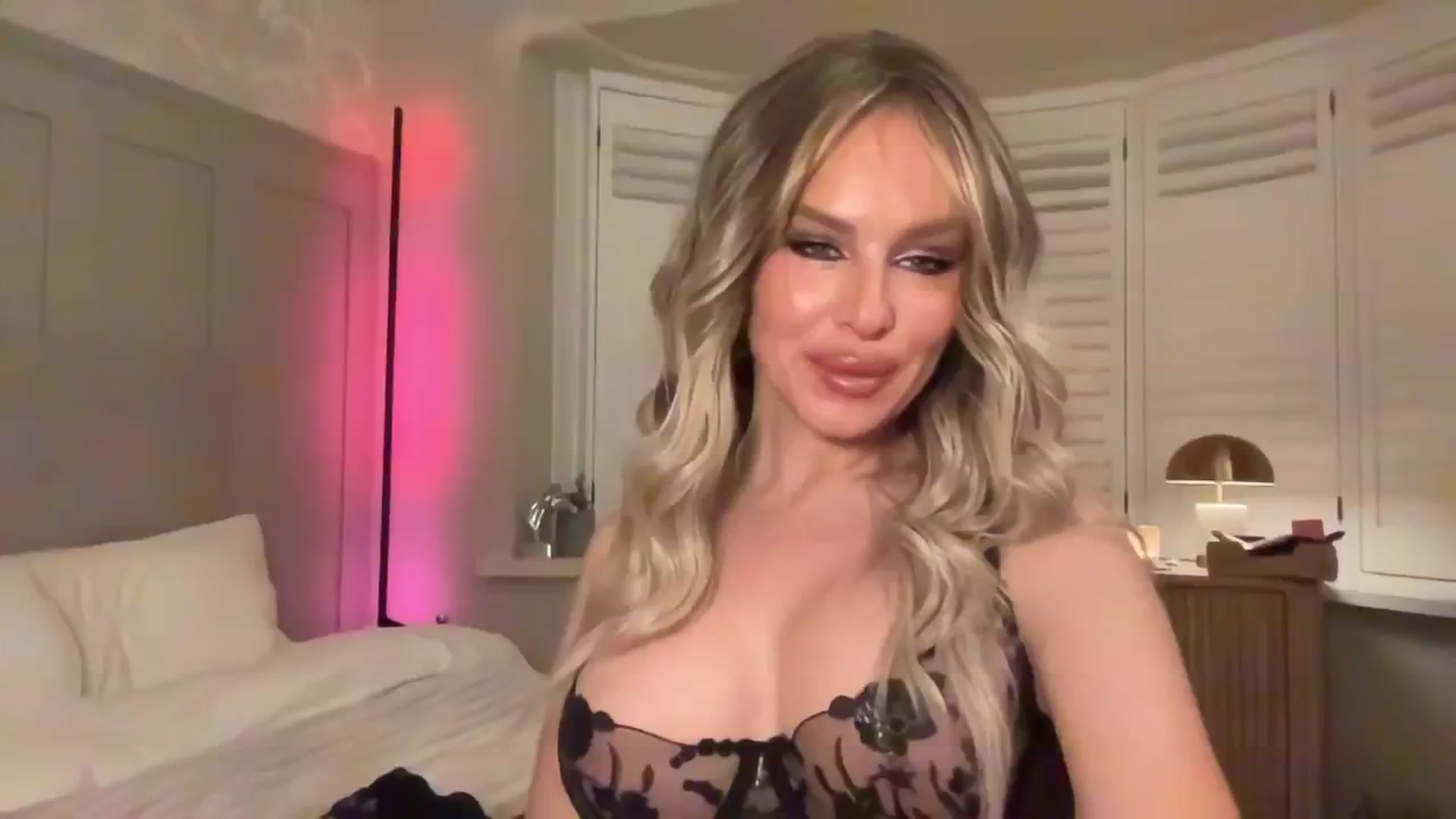 Gallery image thumbnail from GoddessHardy's myfreecams stream on, 12/03/2024, 23:09 image 1 of 20