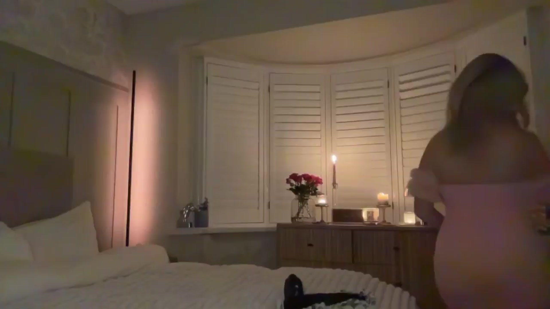 Gallery image thumbnail from GoddessHardy's myfreecams stream on, 12/13/2024, 22:15 image 8 of 20