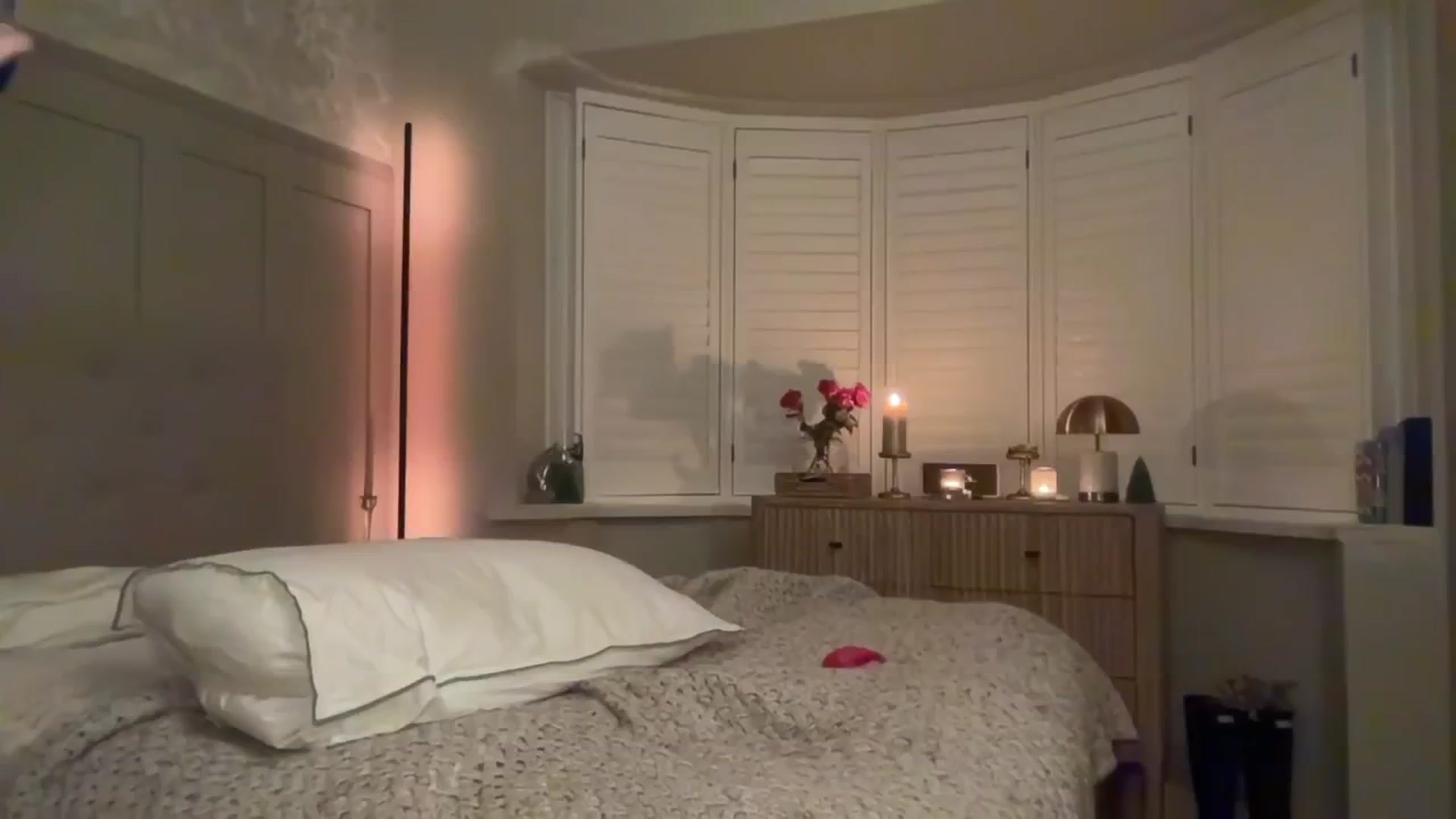 Gallery image thumbnail from GoddessHardy's myfreecams stream on, 12/21/2024, 22:43 image 2 of 20