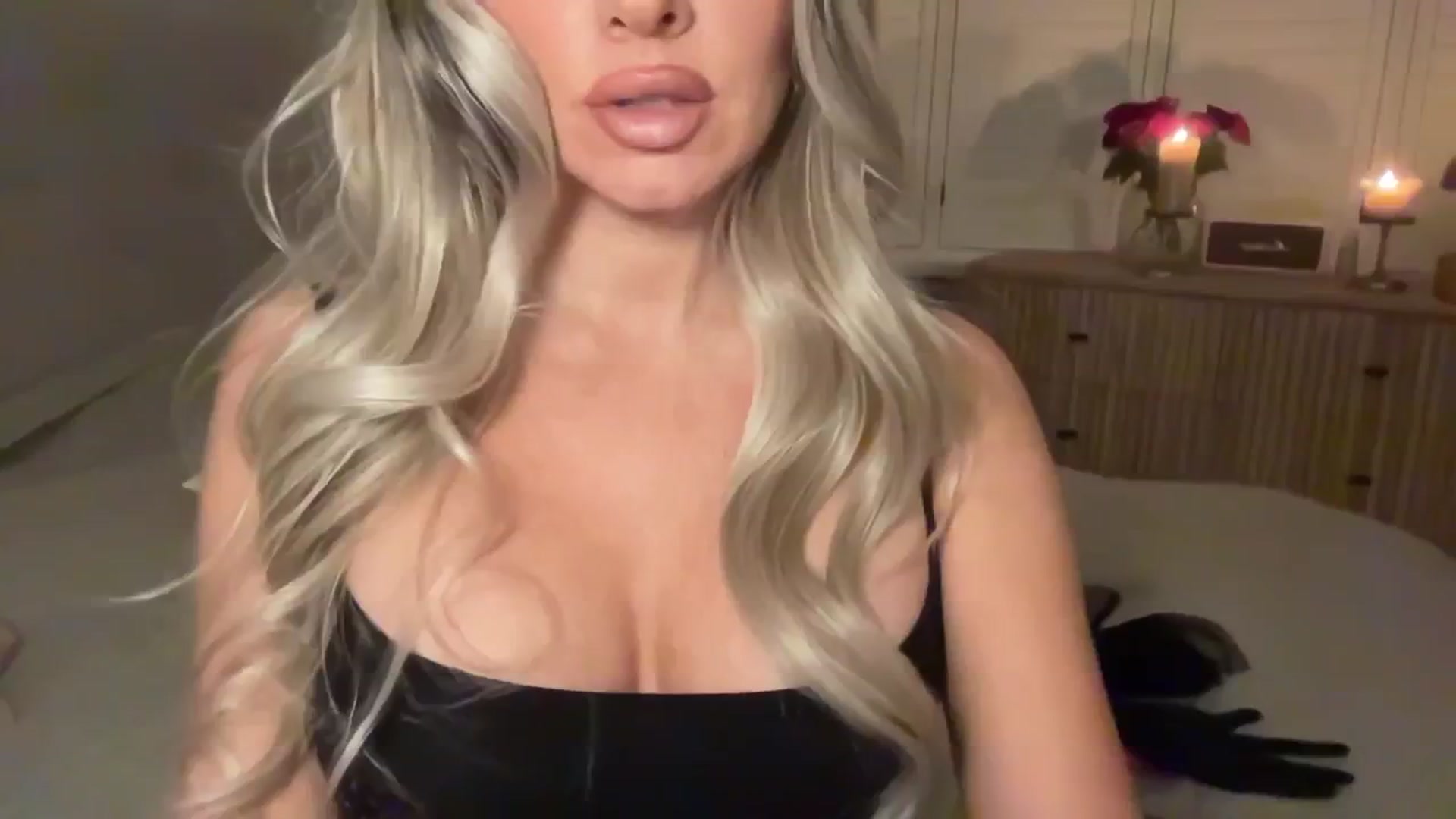 Gallery image thumbnail from GoddessHardy's myfreecams stream on, 12/29/2024, 16:02 image 1 of 20
