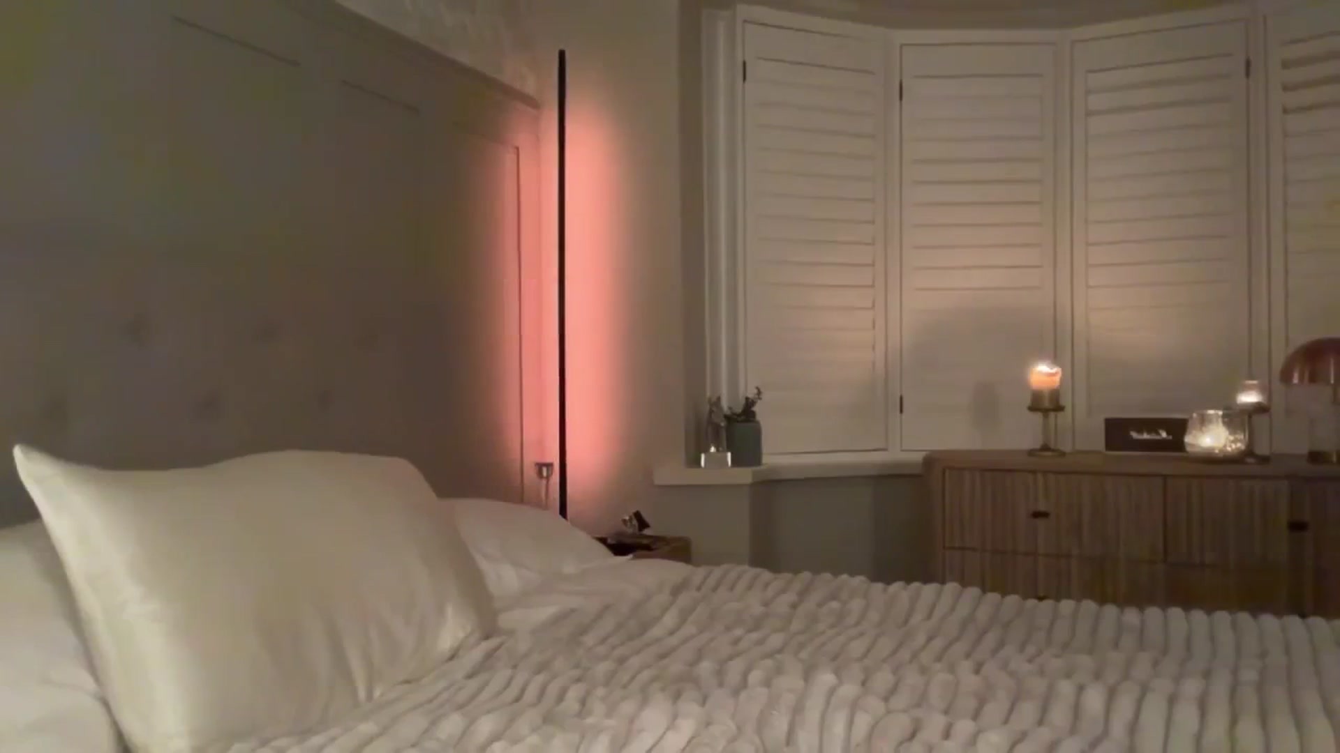 Gallery image thumbnail from GoddessHardy's myfreecams stream on, 01/04/2025, 18:19 image 19 of 20