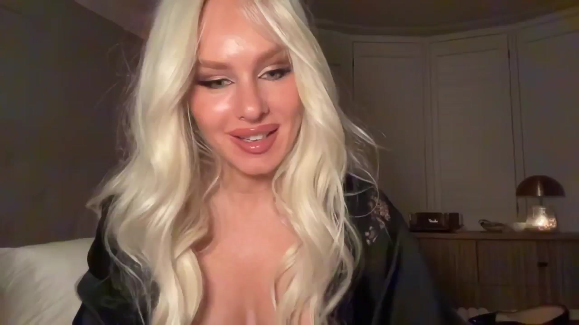 Gallery image thumbnail from GoddessHardy's myfreecams stream on, 01/26/2025, 02:08 image 1 of 20