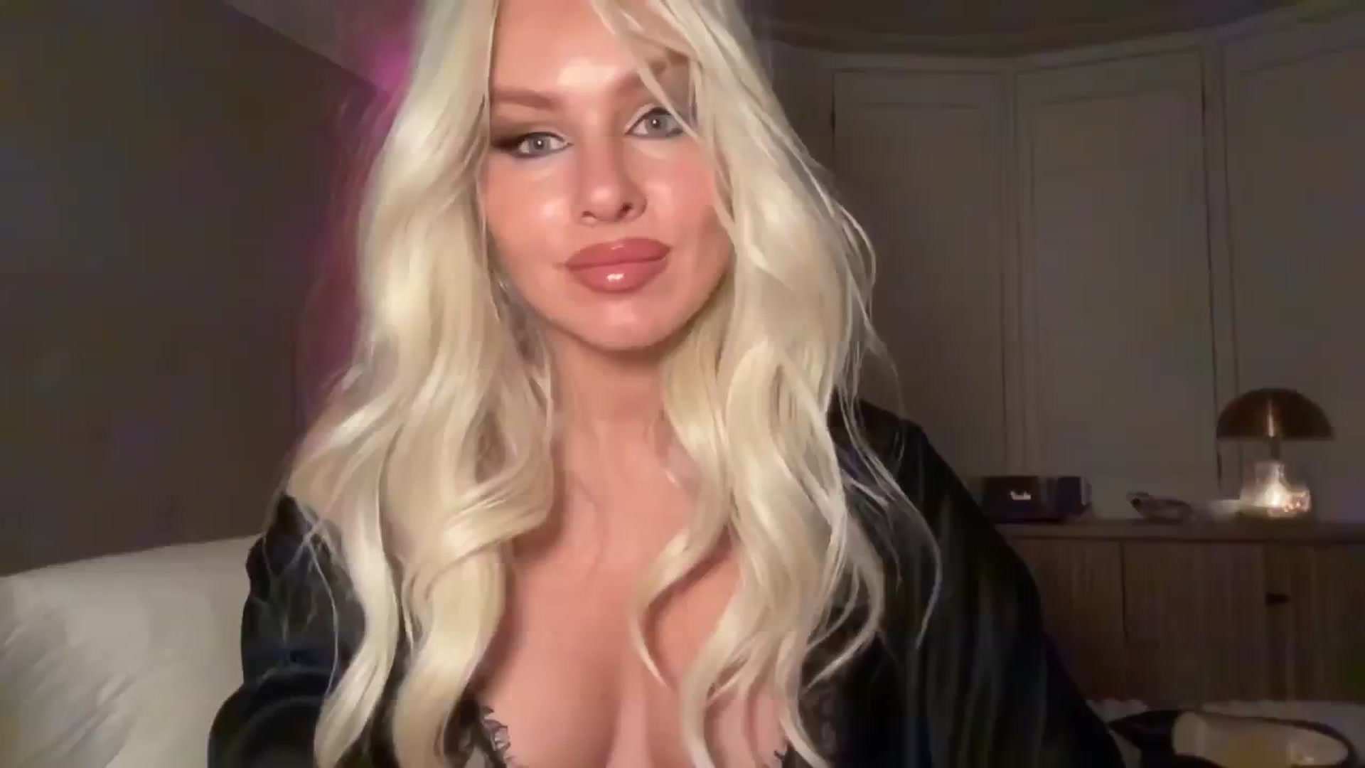 Gallery image thumbnail from GoddessHardy's myfreecams stream on, 01/26/2025, 02:08 image 4 of 20
