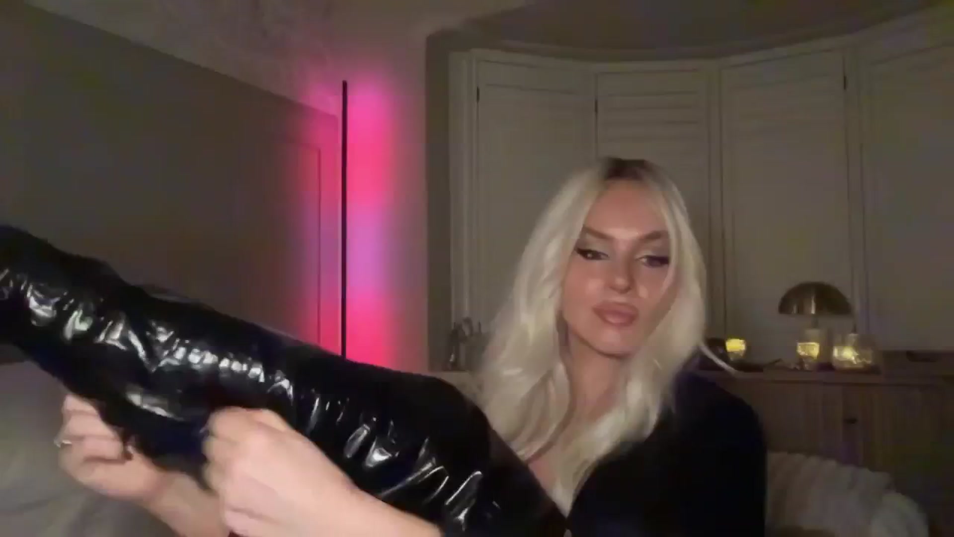 Gallery image thumbnail from GoddessHardy's myfreecams stream on, 02/03/2025, 22:06 image 11 of 20