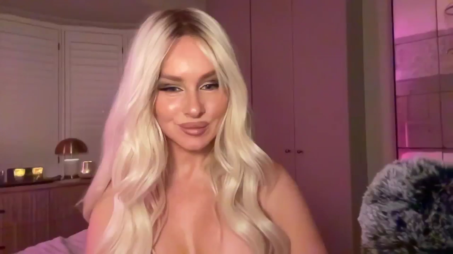 Gallery image thumbnail from GoddessHardy's myfreecams stream on, 02/13/2025, 22:39 image 1 of 20