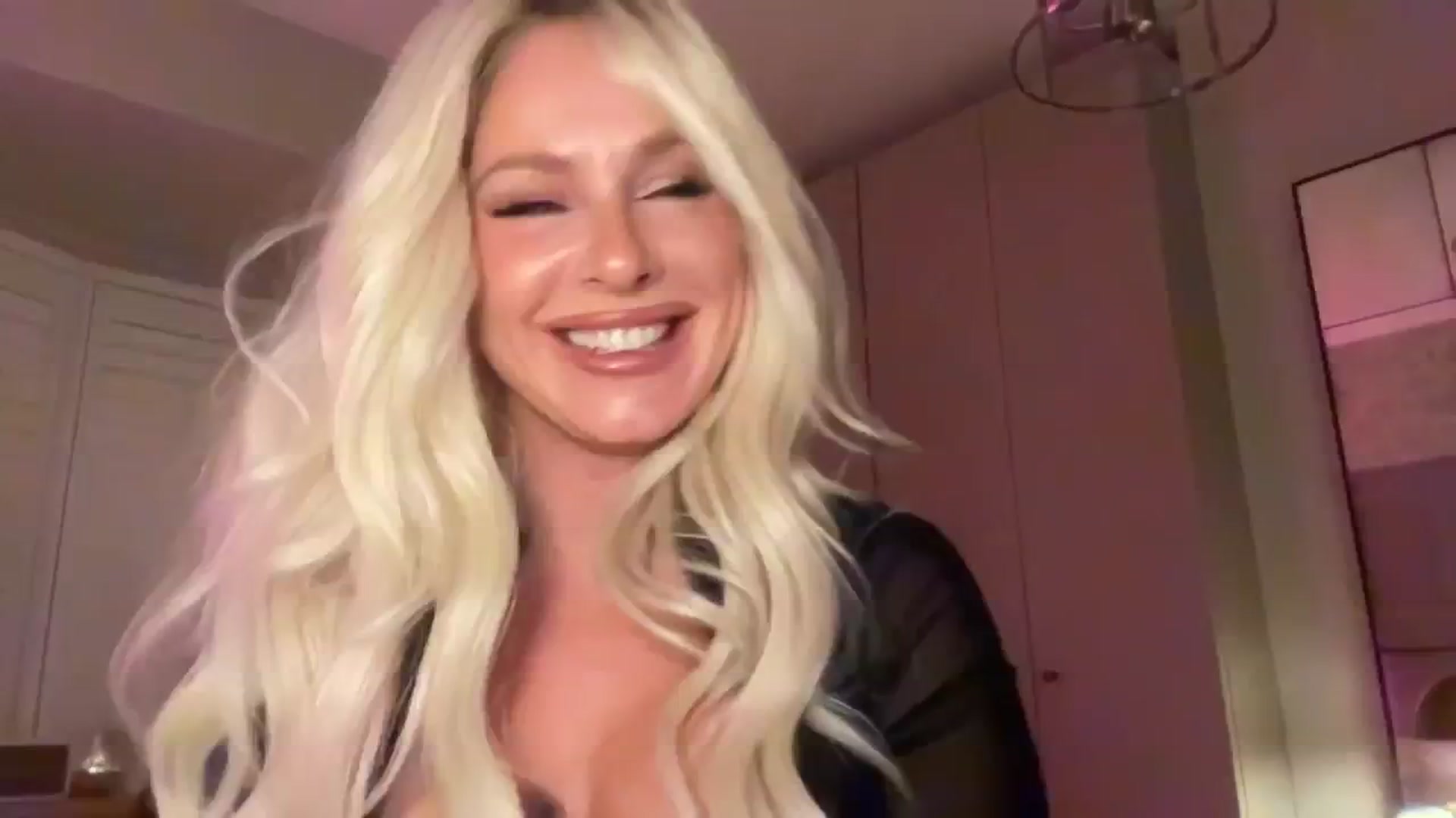 Gallery image thumbnail from GoddessHardy's myfreecams stream on, 02/20/2025, 22:55 image 17 of 20