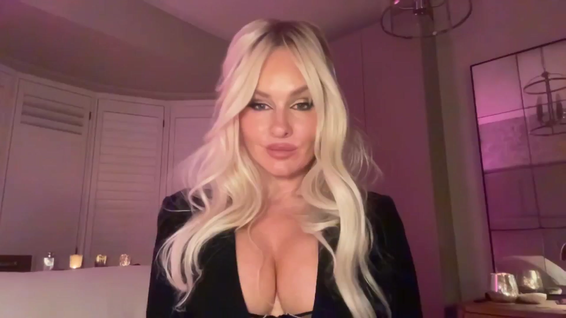 Gallery image thumbnail from GoddessHardy's myfreecams stream on, 04/01/2025, 23:42 image 19 of 20