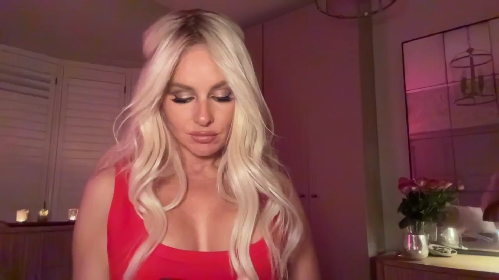Gallery image thumbnail from GoddessHardy's myfreecams stream on, 04/19/2025, 23:55 image 18 of 20