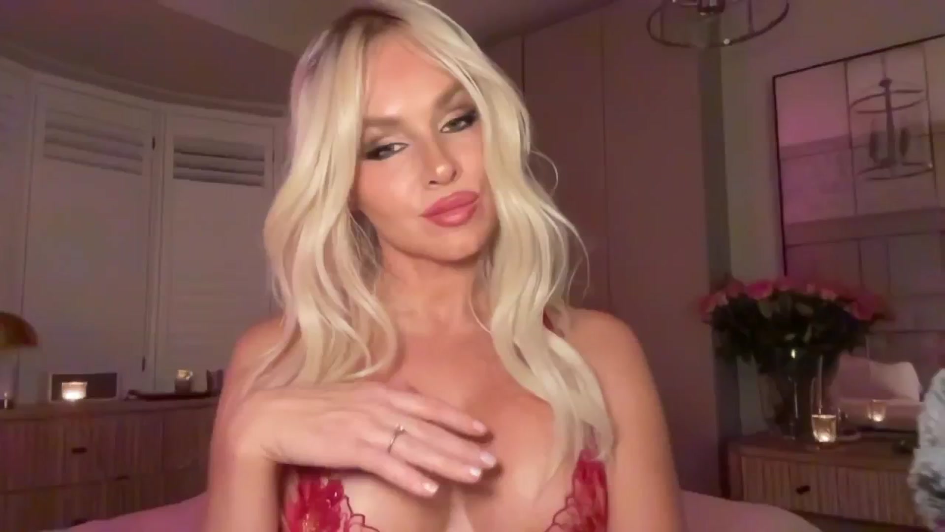 Gallery image thumbnail from GoddessHardy's myfreecams stream on, 05/05/2025, 22:32 image 10 of 20