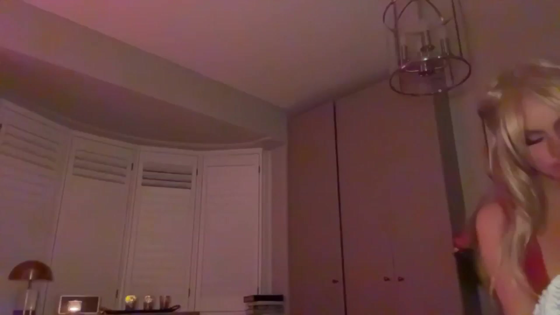 Gallery image thumbnail from GoddessHardy's myfreecams stream on, 05/12/2025, 22:35 image 1 of 20