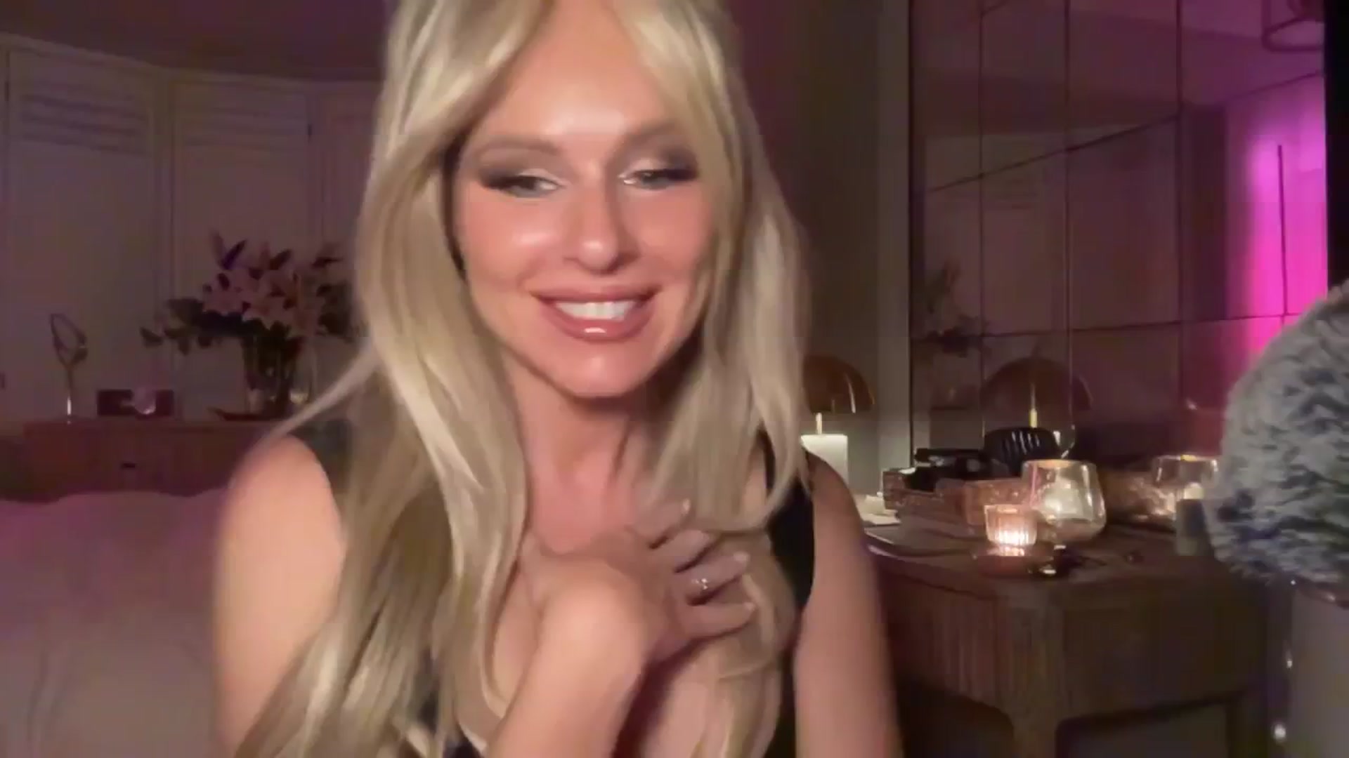 Gallery image thumbnail from GoddessHardy's myfreecams stream on, 05/31/2025, 23:58 image 2 of 20