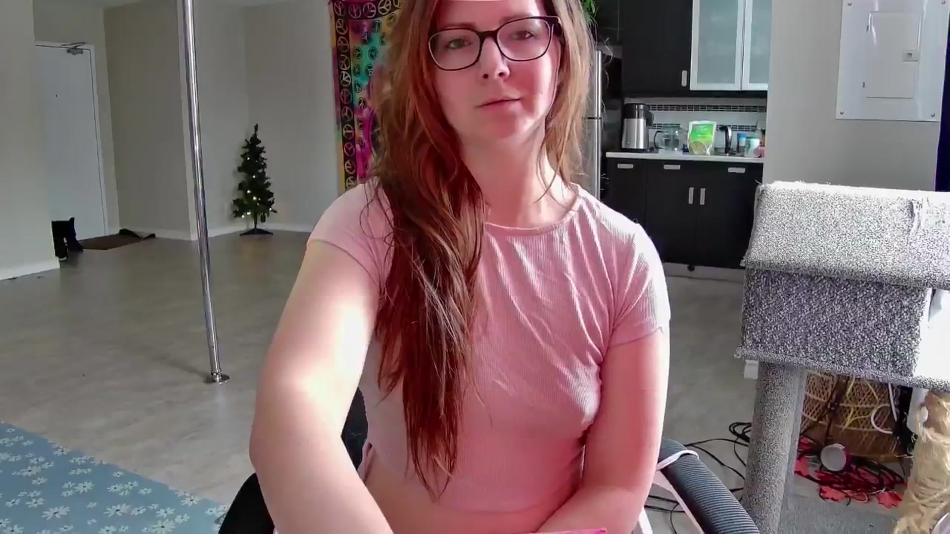 Gallery image thumbnail from GoddessJadee's myfreecams stream on, 12/24/2024, 17:20 image 2 of 20