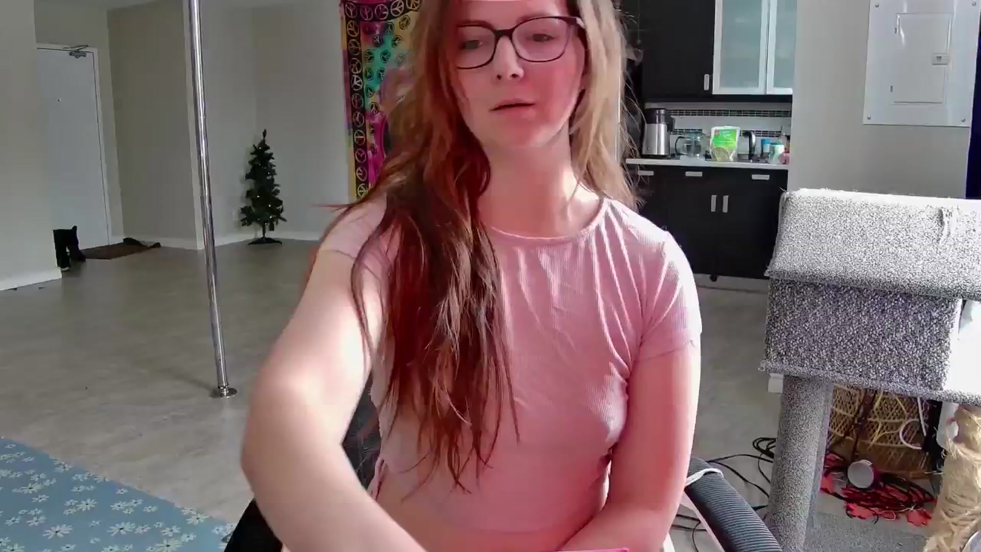 Gallery image thumbnail from GoddessJadee's myfreecams stream on, 12/24/2024, 17:20 image 1 of 20