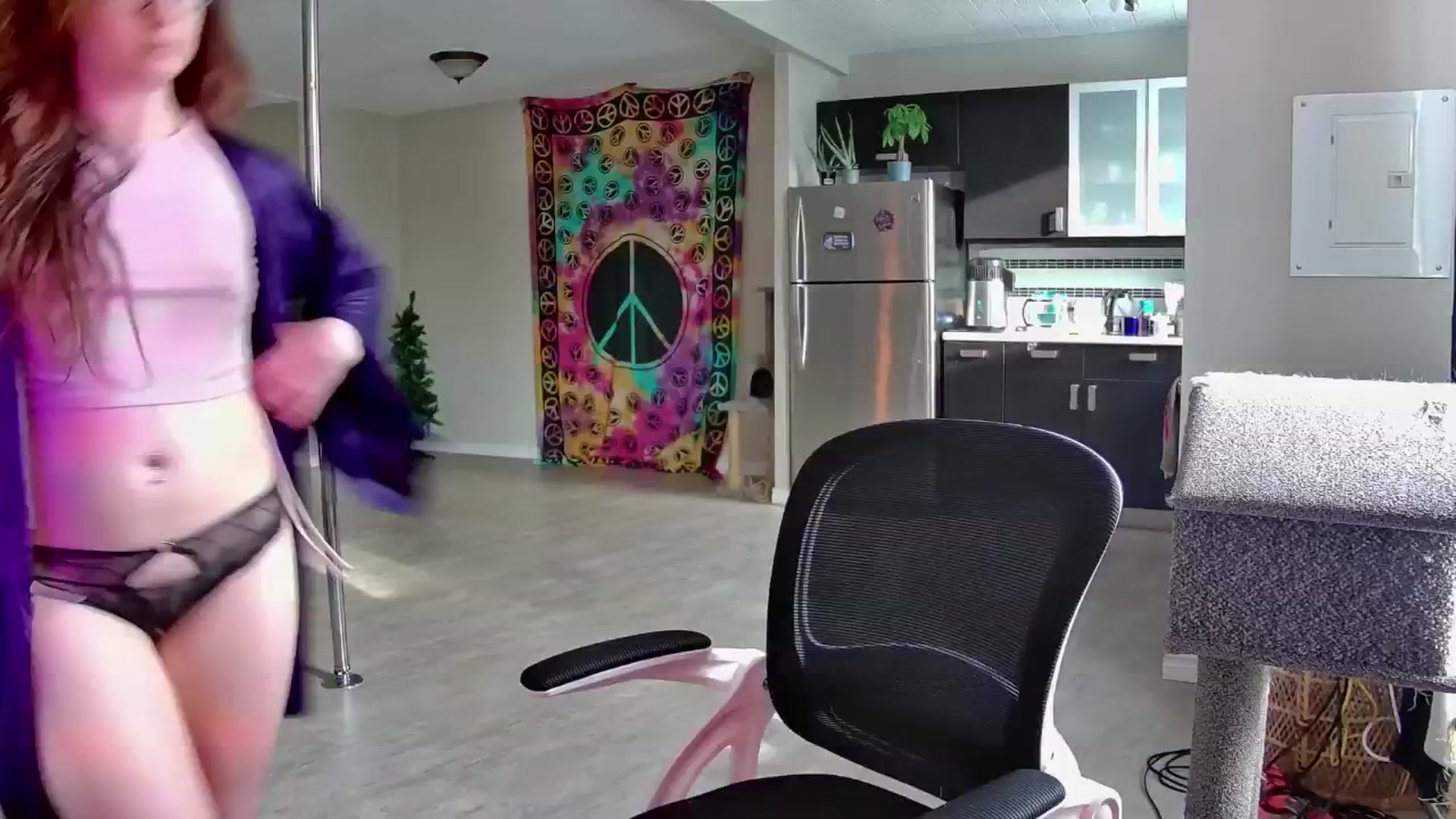 Gallery image thumbnail from GoddessJadee's myfreecams stream on, 01/01/2025, 19:21 image 1 of 20