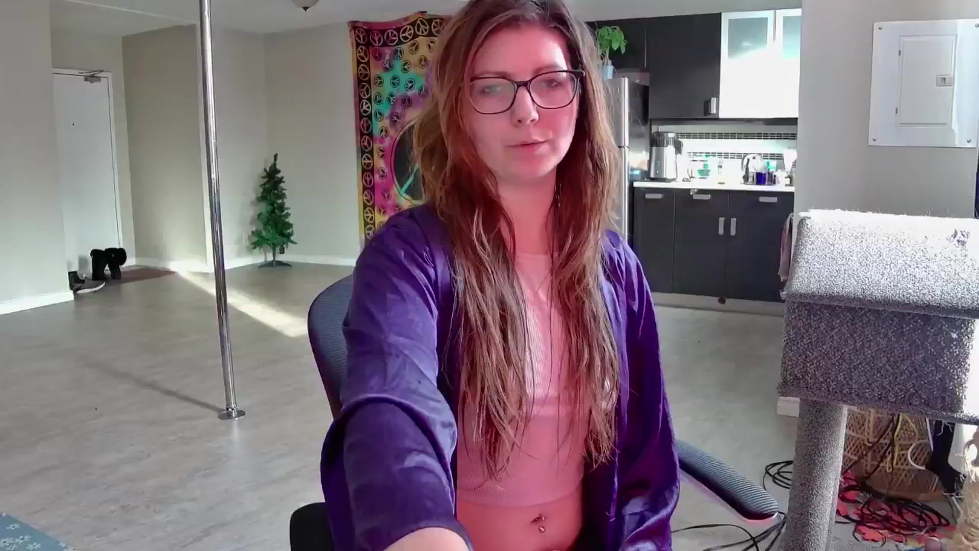 Gallery image thumbnail from GoddessJadee's myfreecams stream on, 01/01/2025, 19:21 image 17 of 20