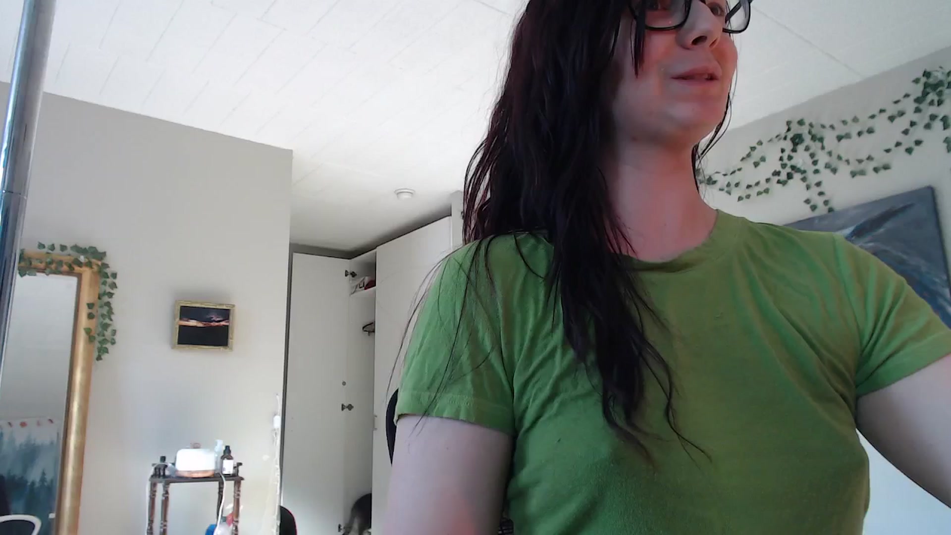 Gallery image thumbnail from GoddessJadee's myfreecams stream on, 12/14/2025, 16:53 image 8 of 20